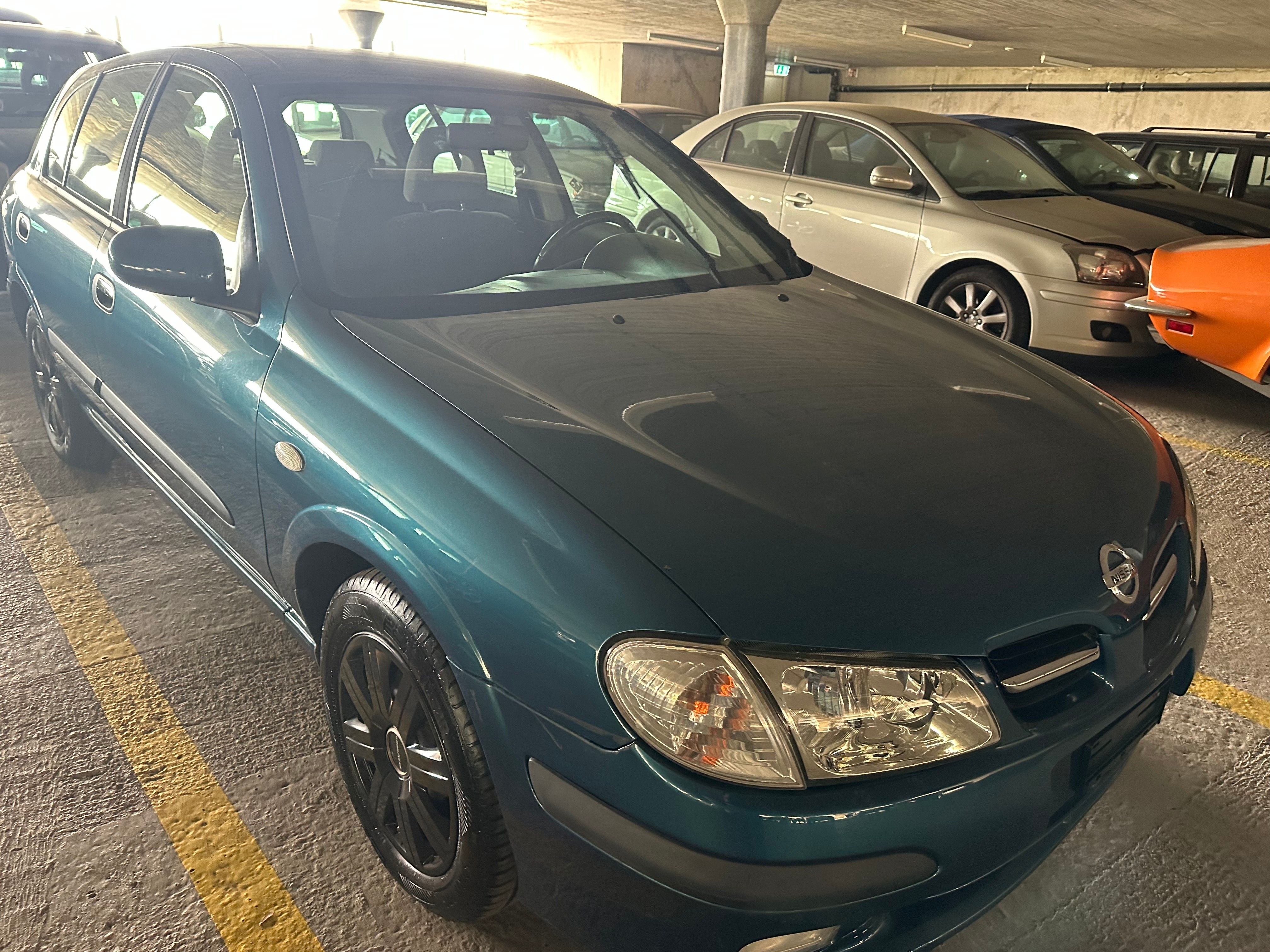 NISSAN Almera 1.8 16V Elegance