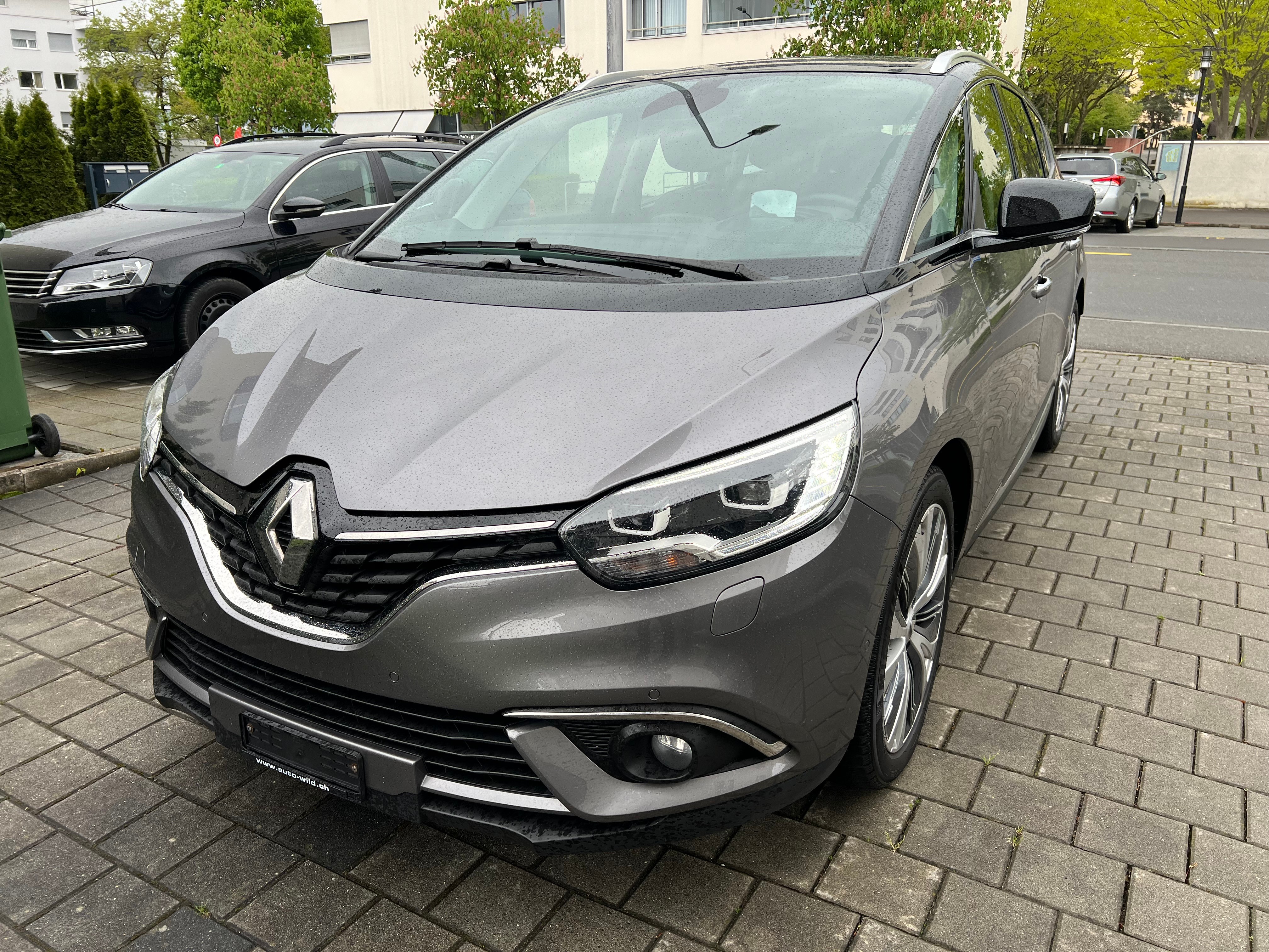 RENAULT Grand Scénic 1.3 16V 7 Plätze Turbo Initiale Paris