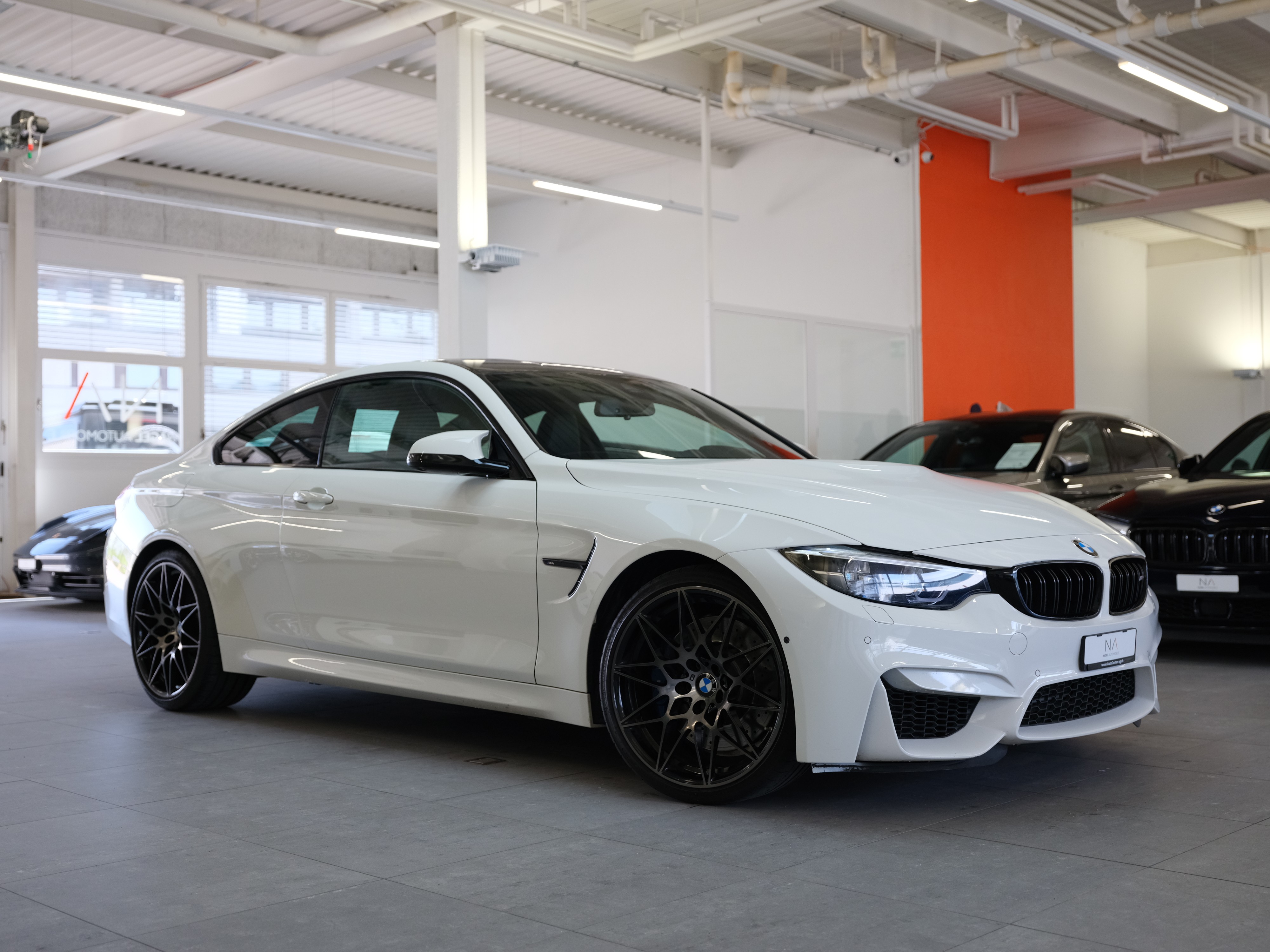 BMW M4 Coupé Competition DKG