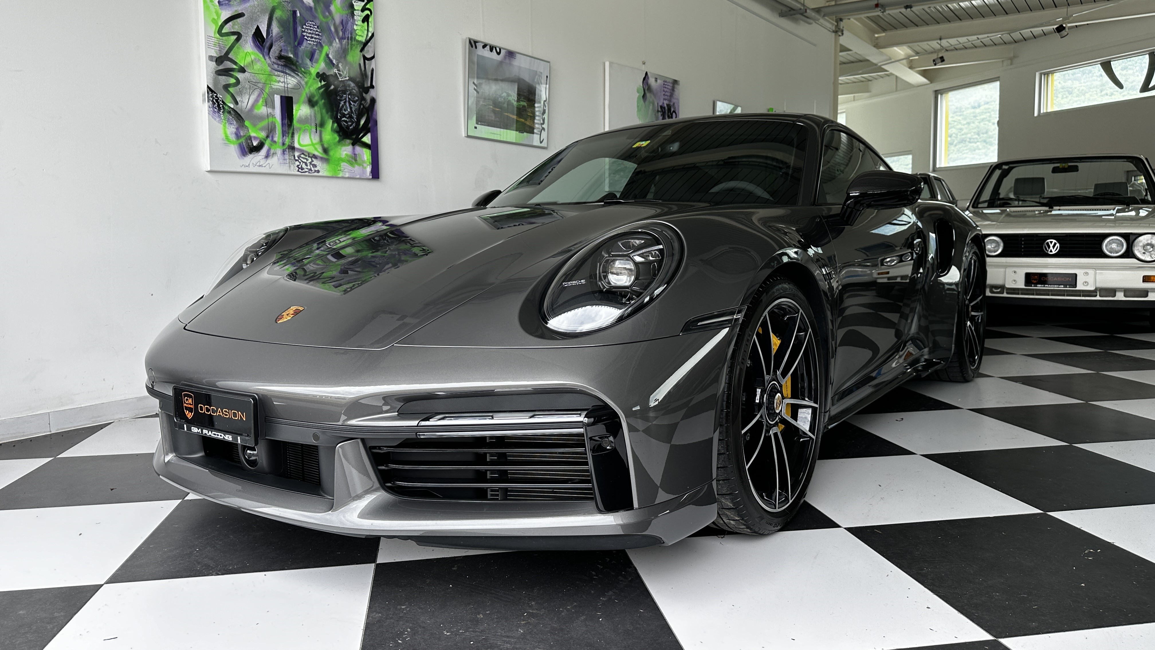 PORSCHE 911 Turbo S PDK