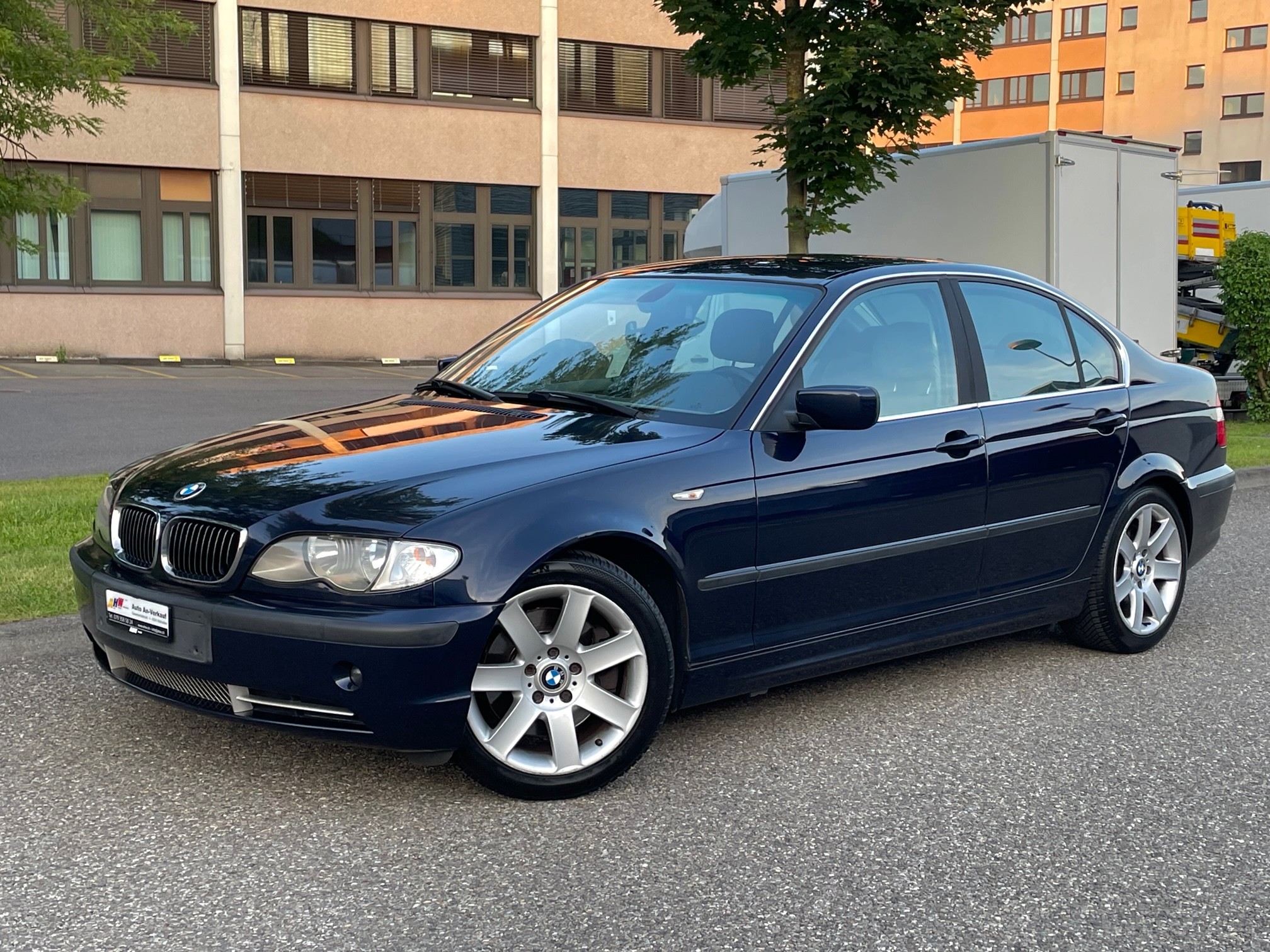 BMW 330i Frisch ab MFK