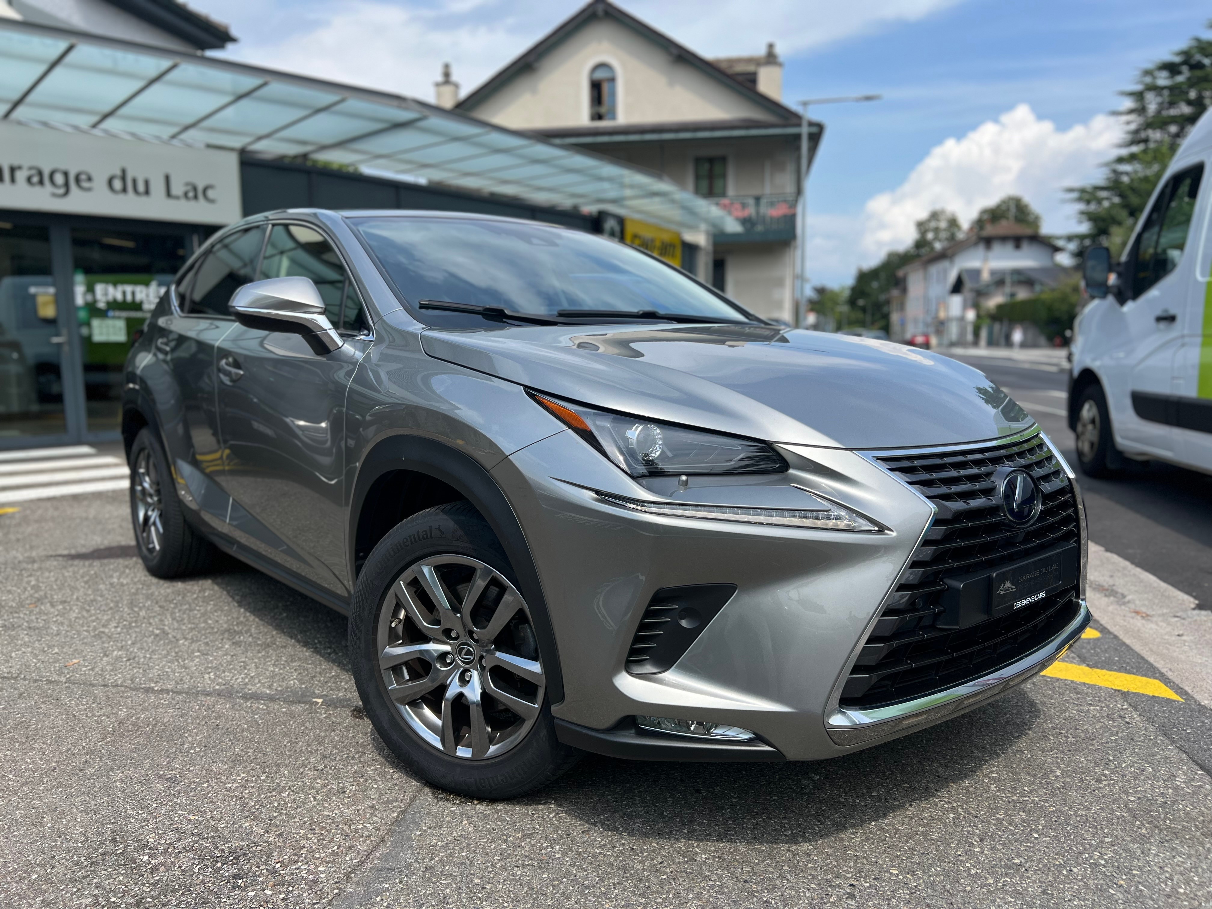 LEXUS NX 300h Comfort E-Four Automatic