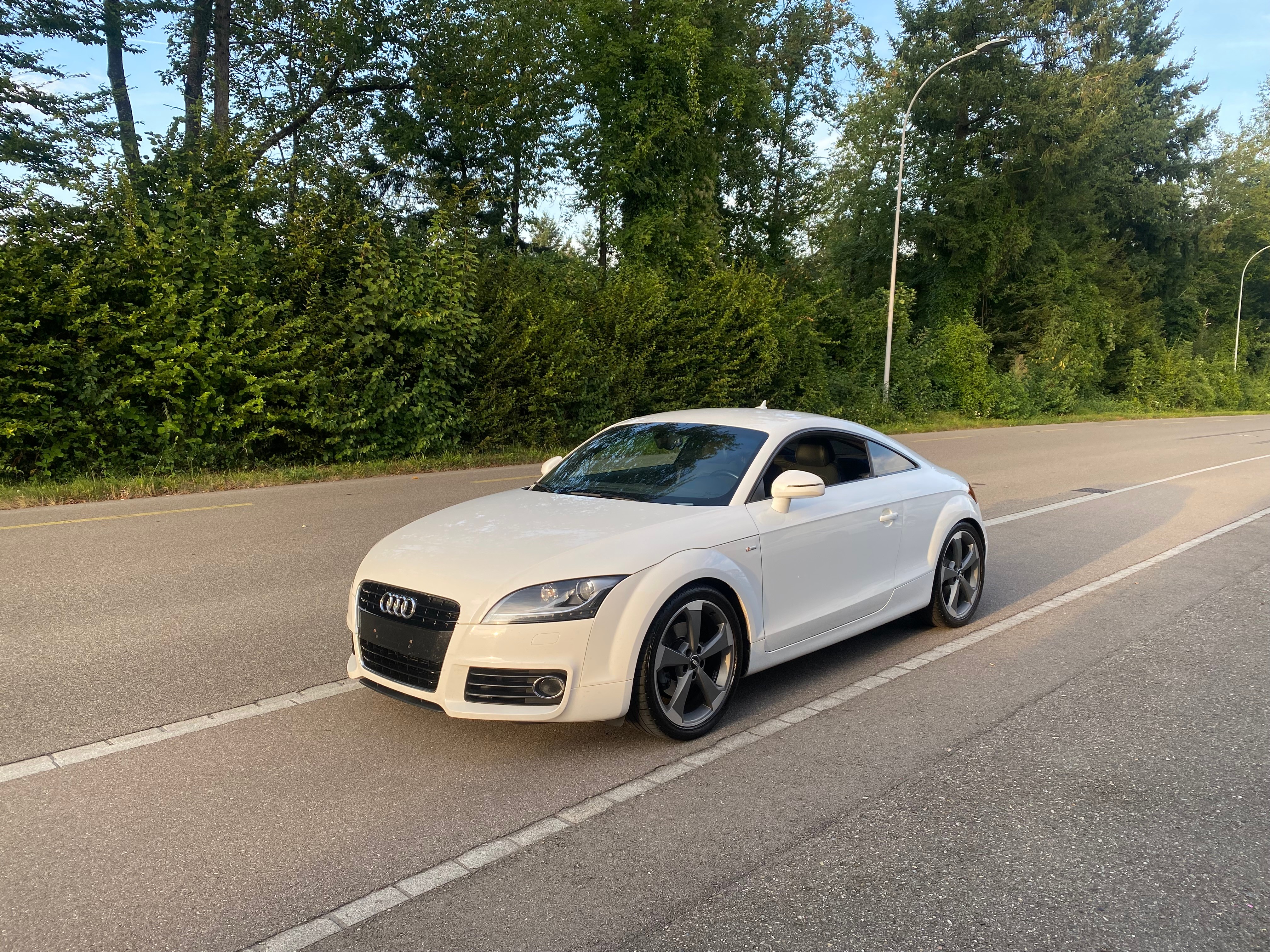 AUDI TT Coupé 2.0 TFSI S-Line