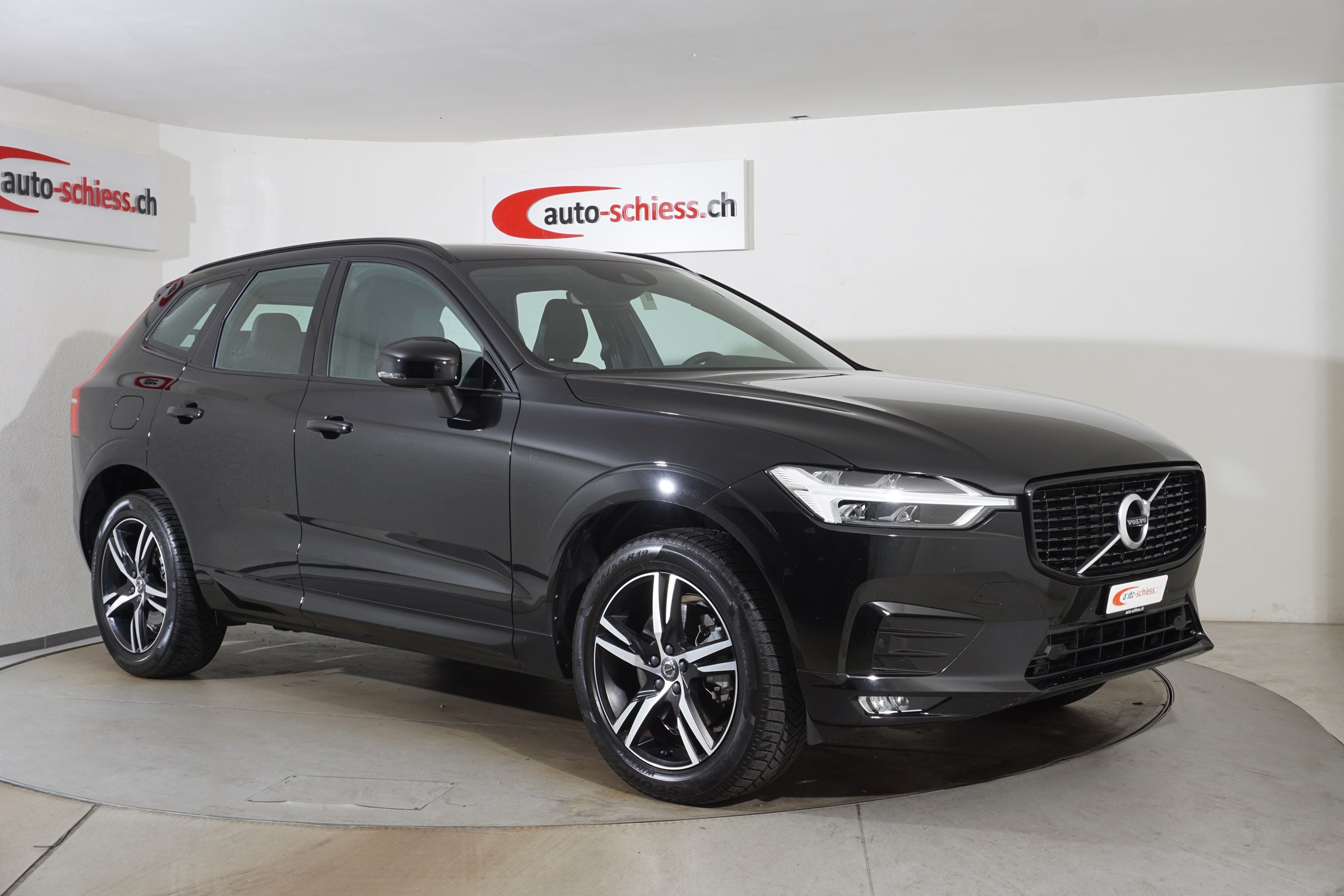 VOLVO XC60 B4 Diesel AWD R-Design Geartronic