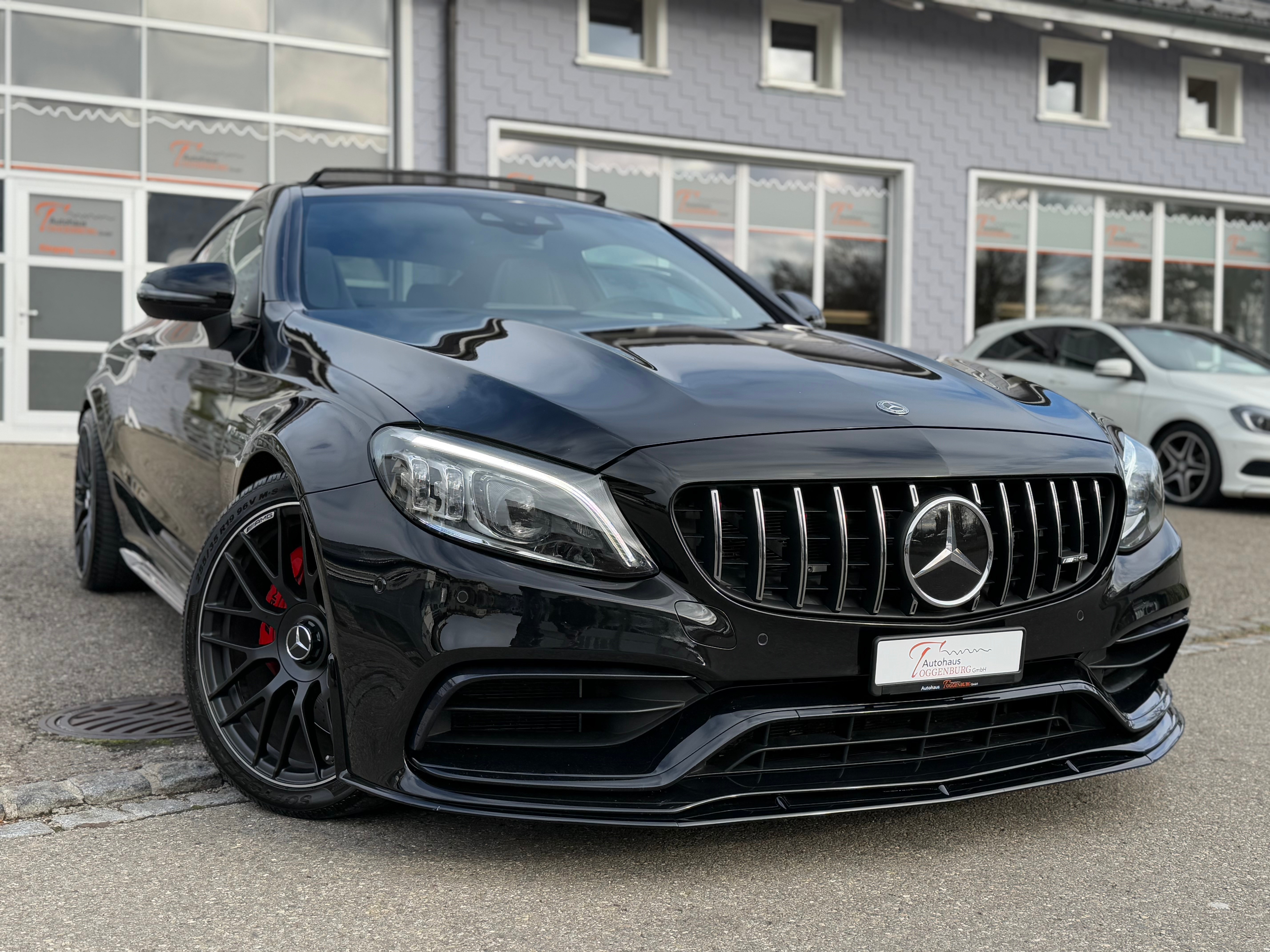 MERCEDES-BENZ C 63 S AMG 9G-tronic *Facelift*