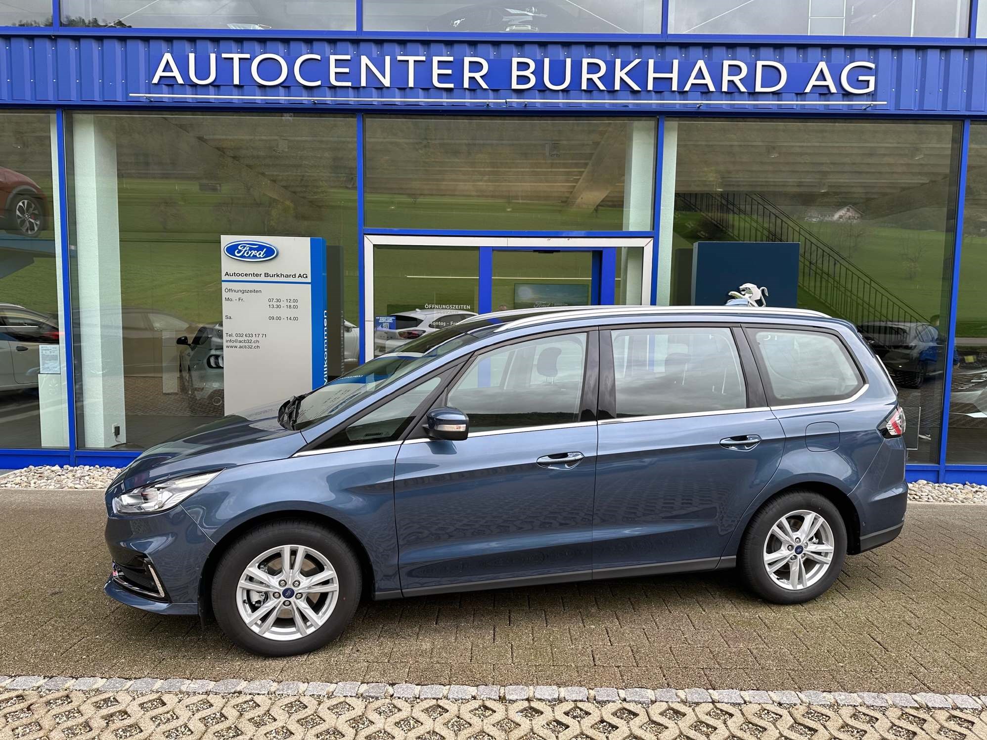 FORD Galaxy 2.5 Hybrid Titanium 7 Pl