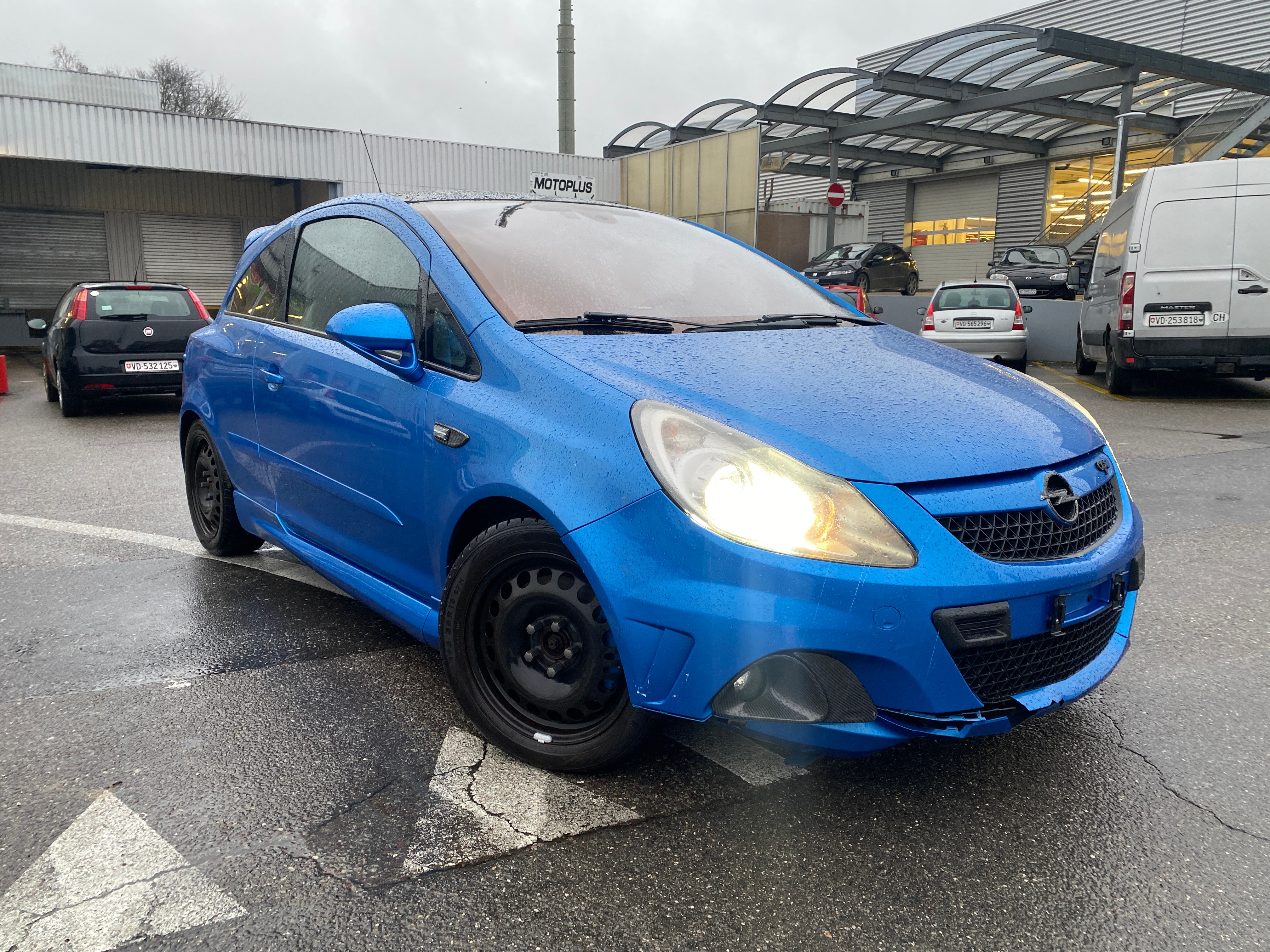 OPEL Corsa 1.6 Turbo OPC