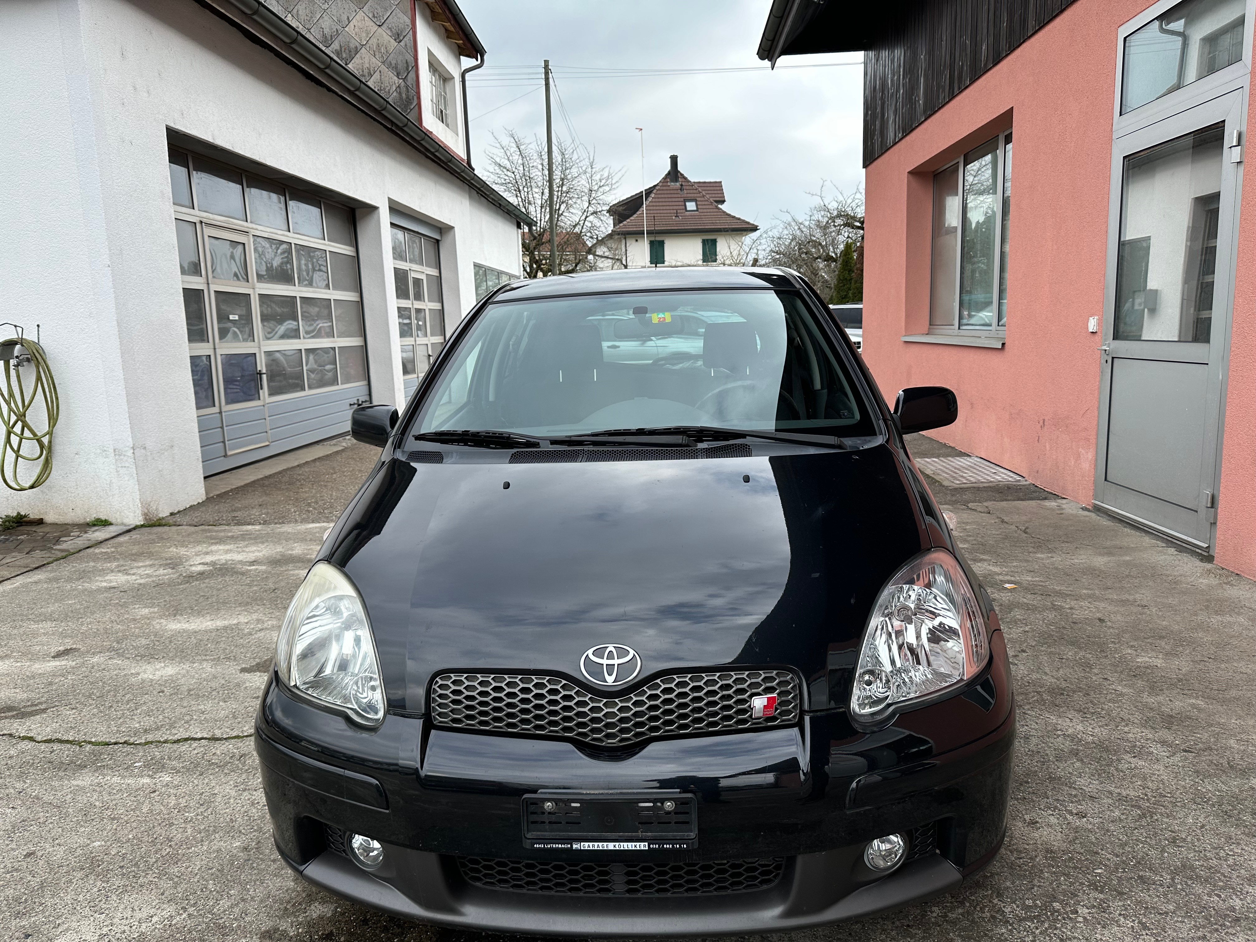 TOYOTA Yaris 1.5 TS