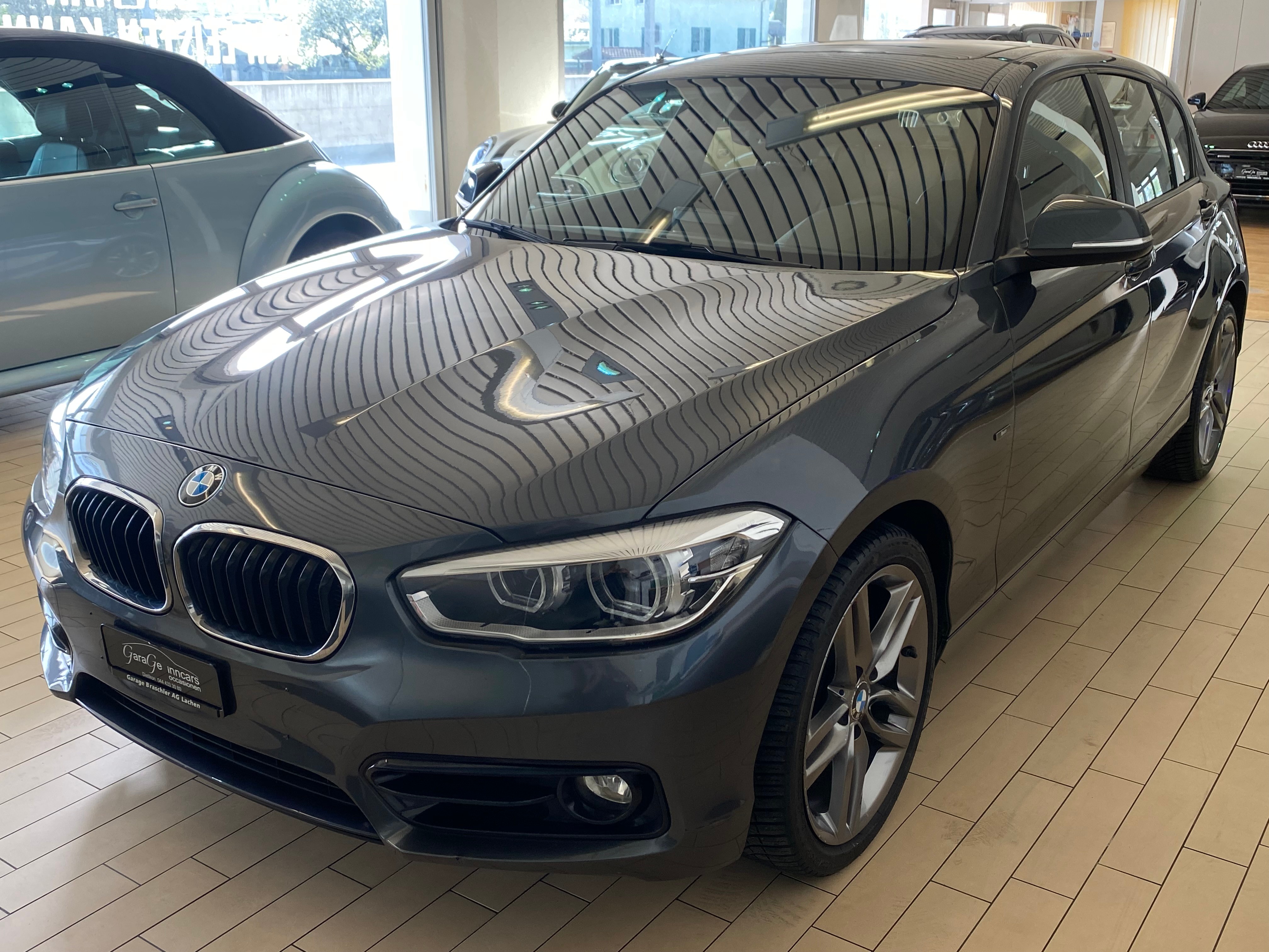 BMW 120d xDrive Sport Line Steptronic