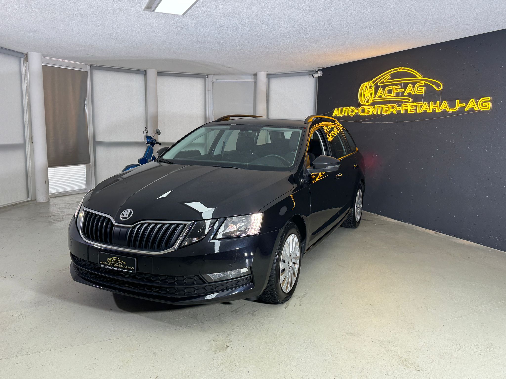 SKODA Octavia Combi 1.6 TDI Ambition DSG