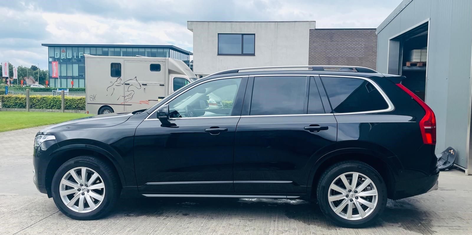 VOLVO XC90 T5 AWD Momentum Geartronic