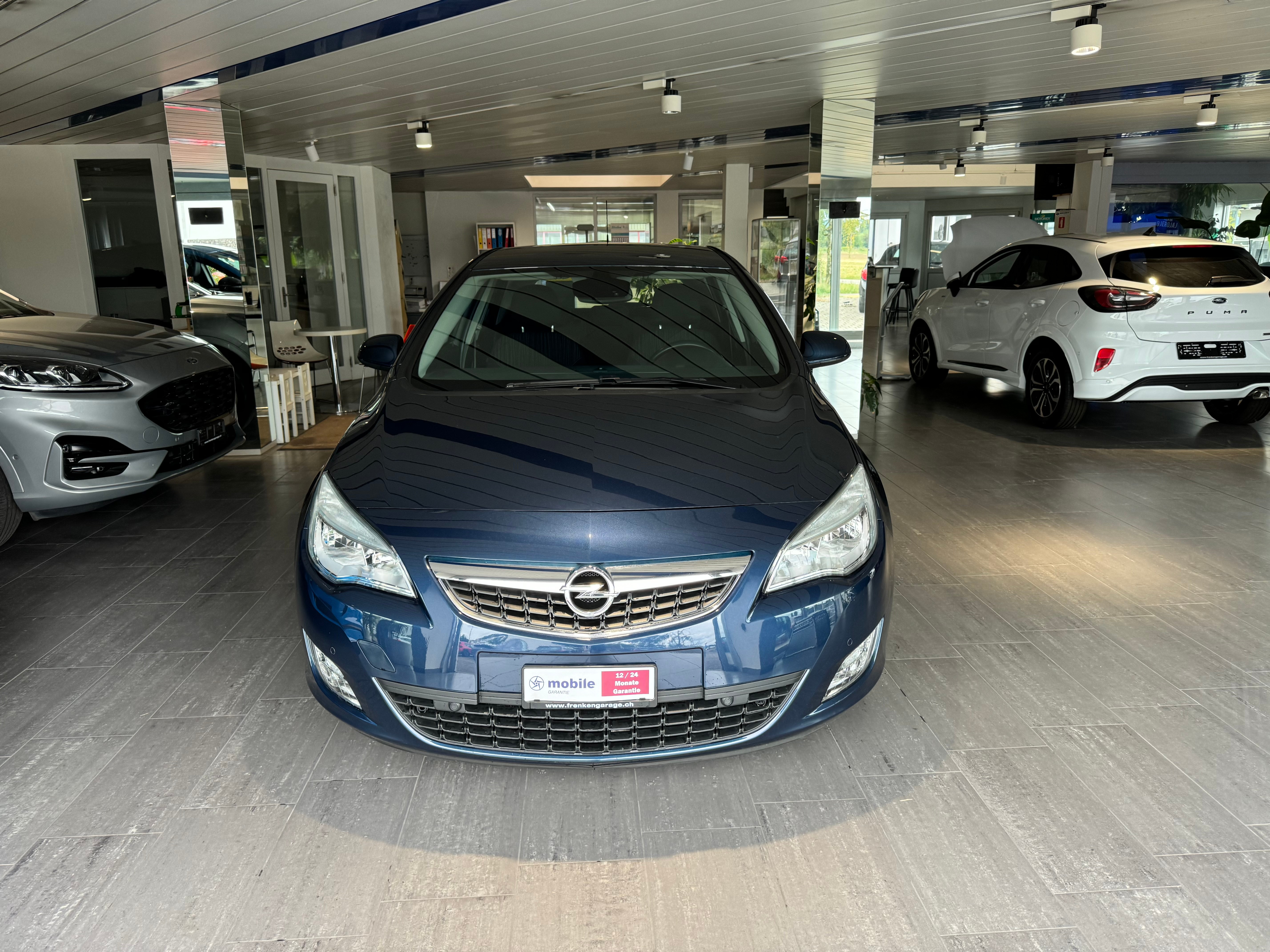 OPEL Astra 1.6i 16V Turbo Enjoy Automatic