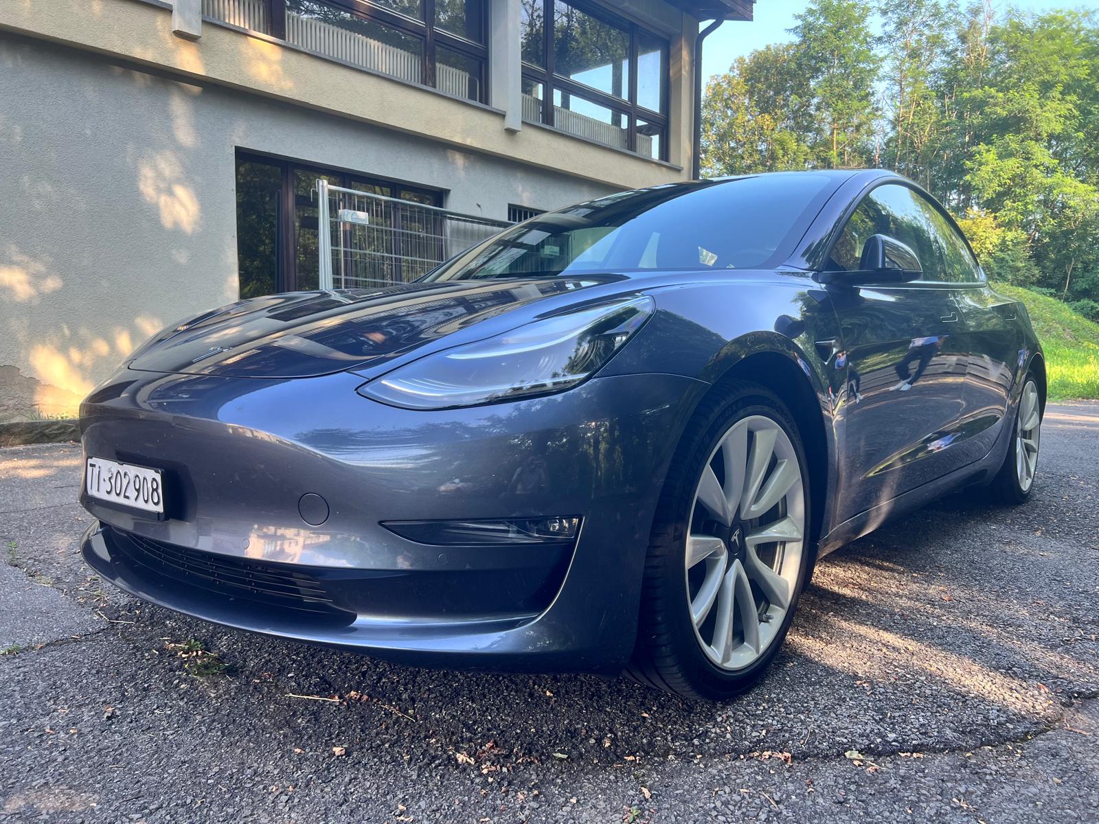 TESLA Model 3 Long Range Dual Motor AWD