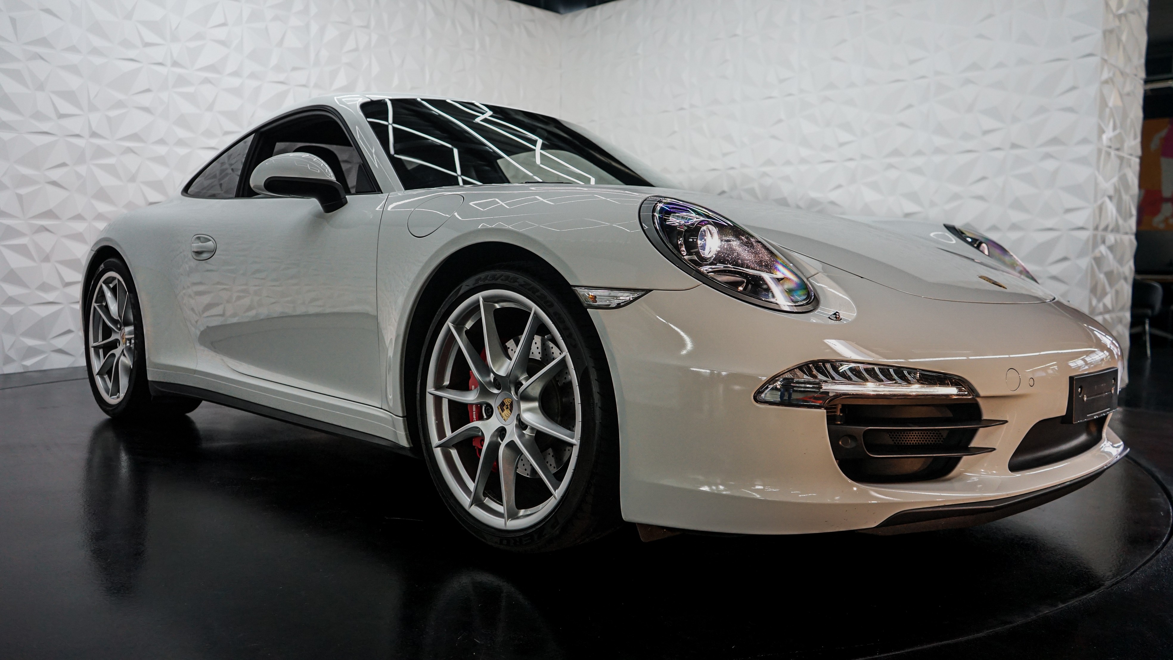 PORSCHE 911 Carrera 4S PDK