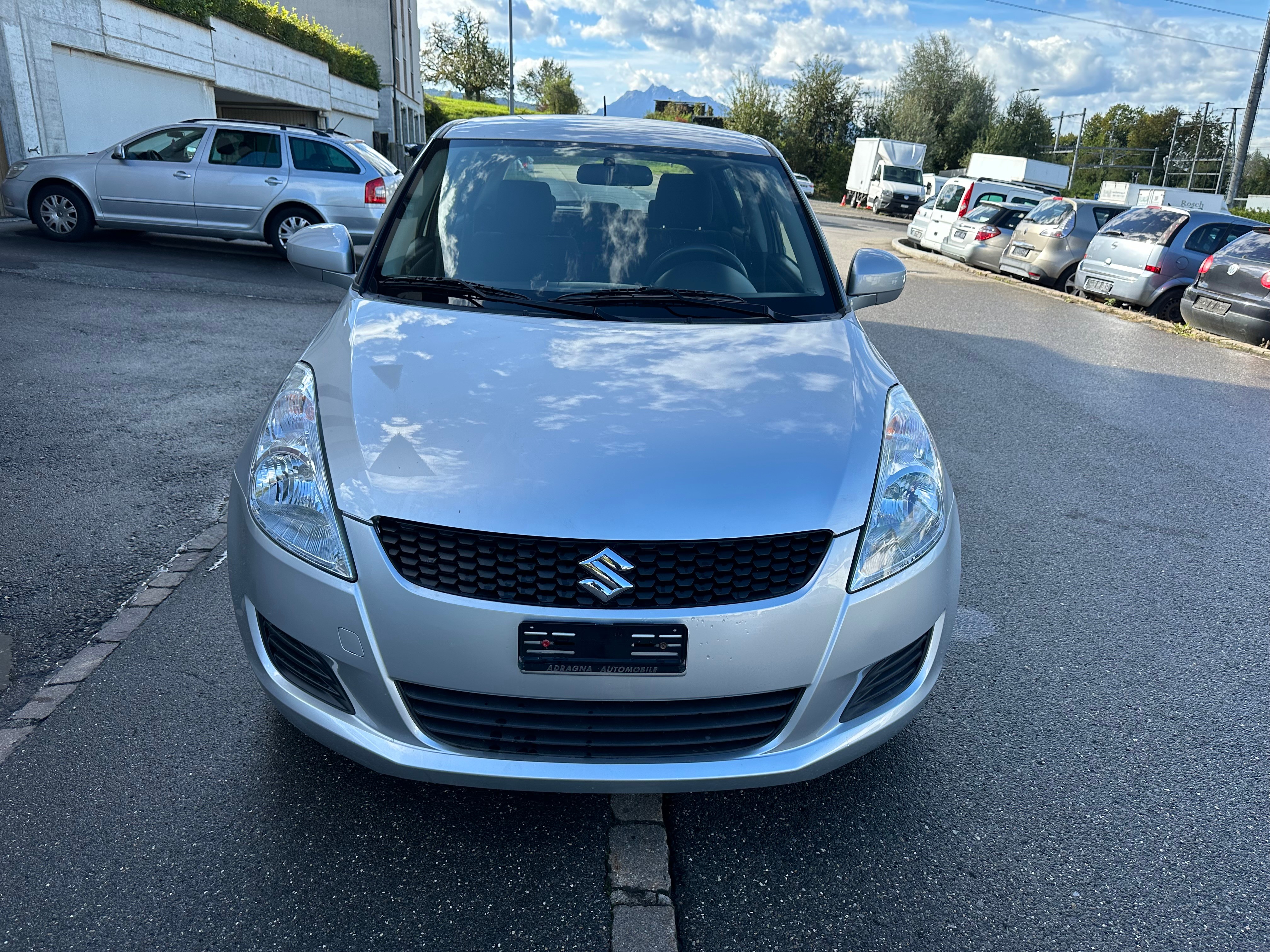 SUZUKI Swift 1.2i 16V GL Automatic