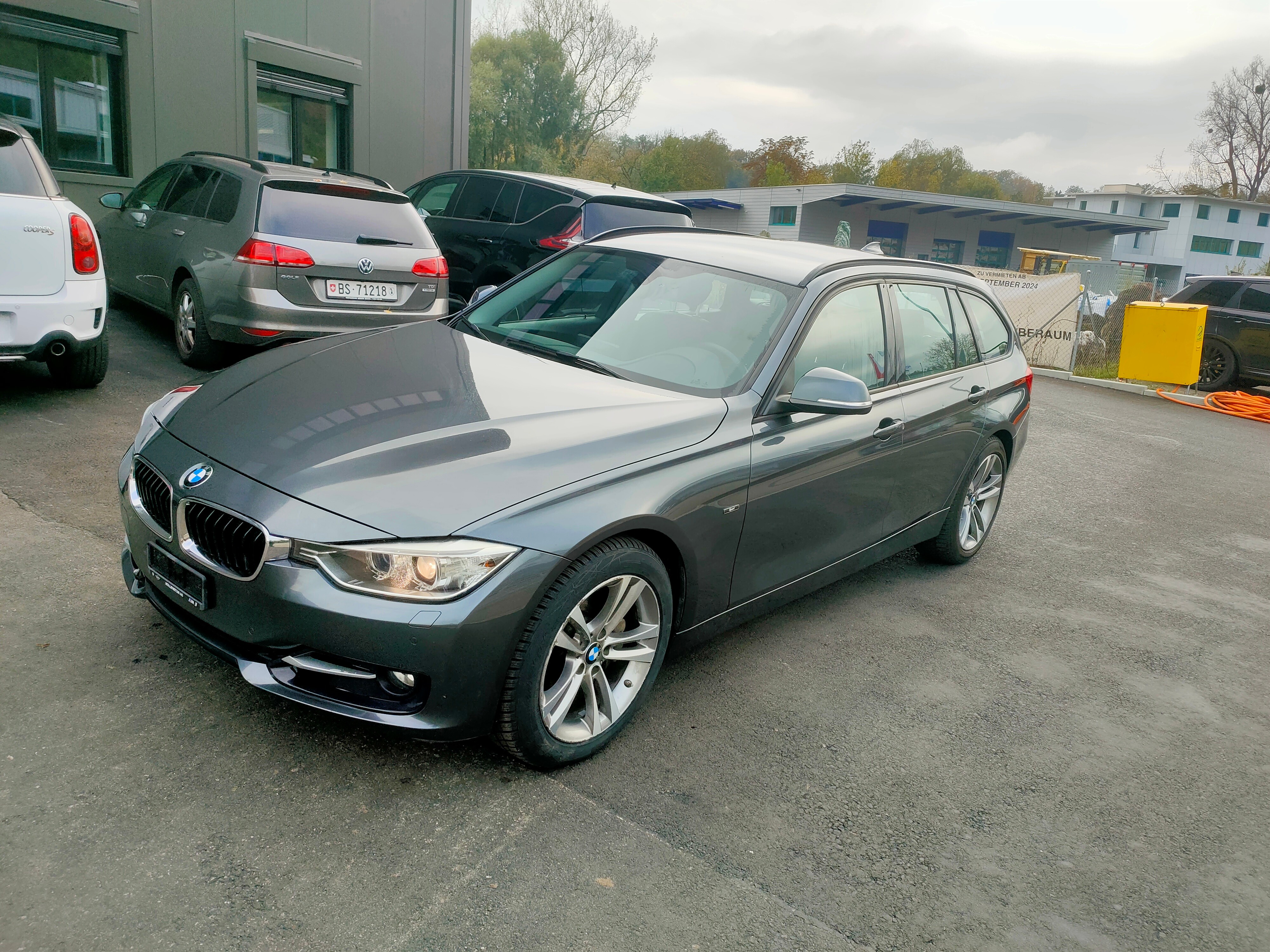 BMW 335i xDrive Touring Sport Line Steptronic