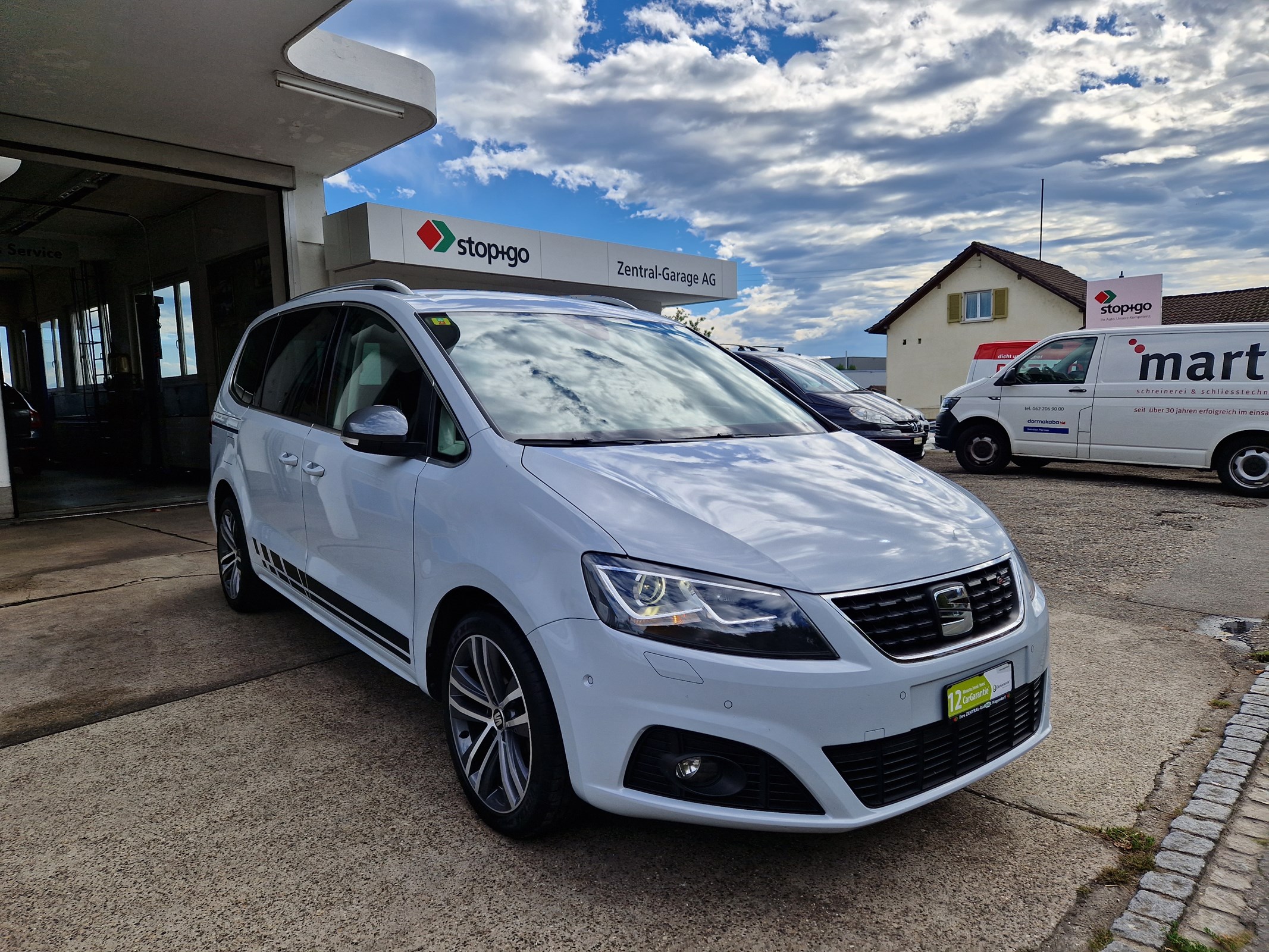 SEAT Alhambra 1.4 TSI DSG SWISS FR2