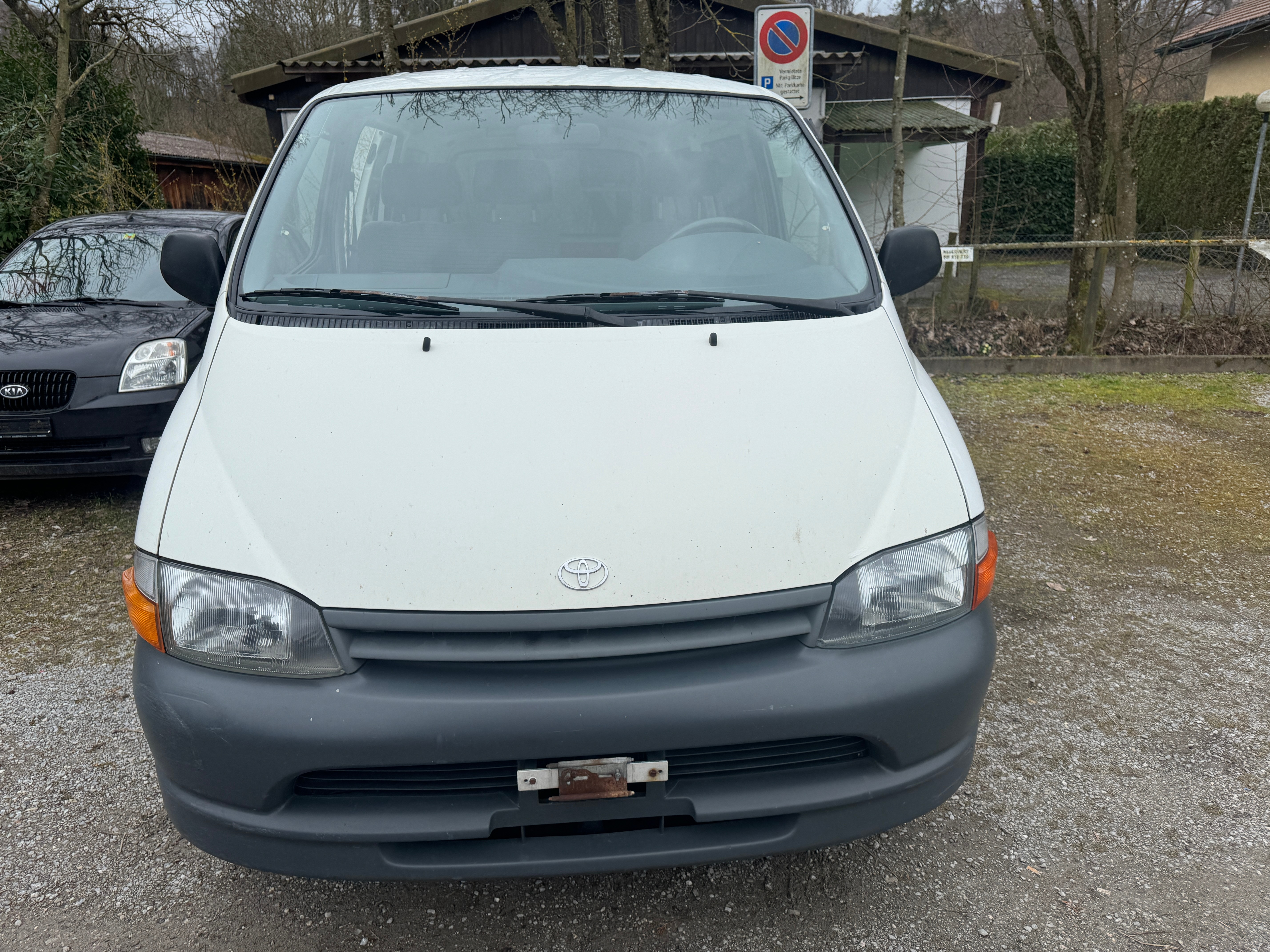 TOYOTA Hiace 2.4 Kombi 4x4