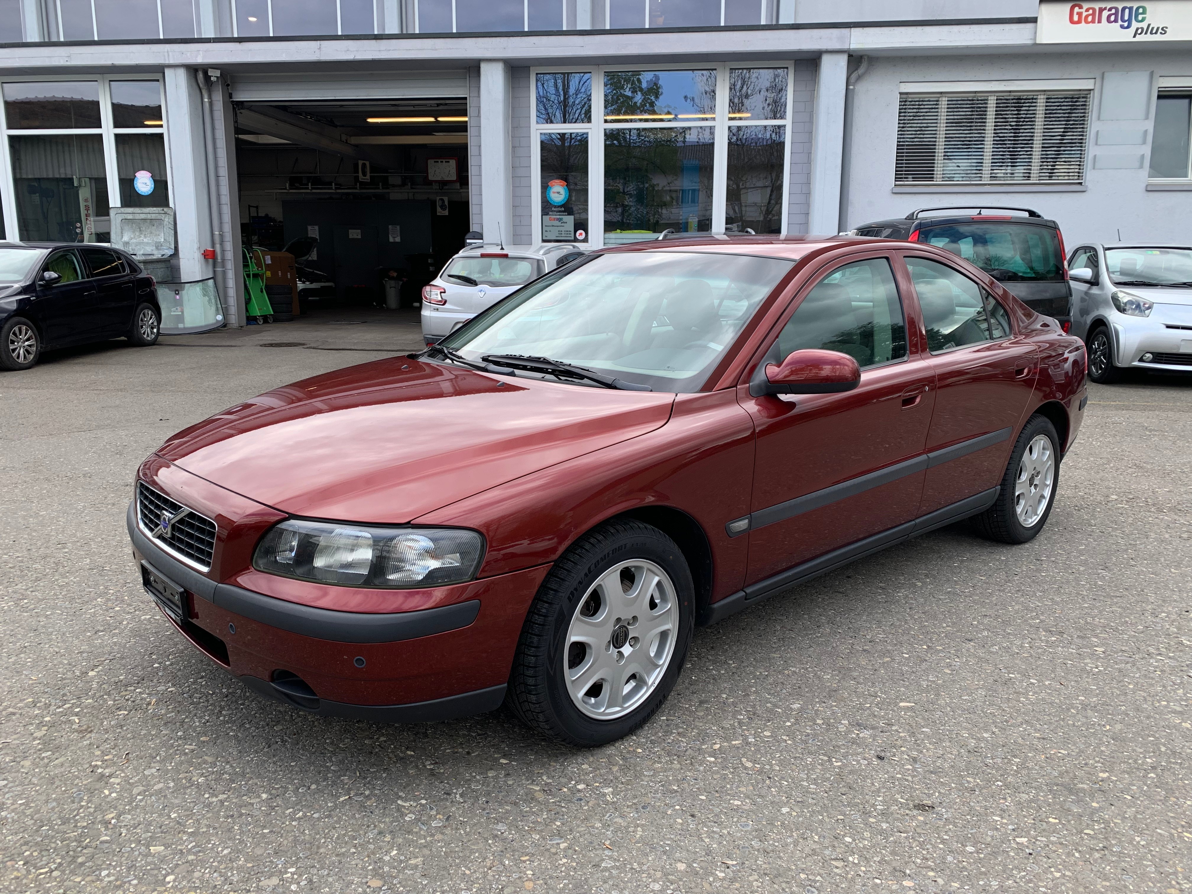 VOLVO S60 2.4T