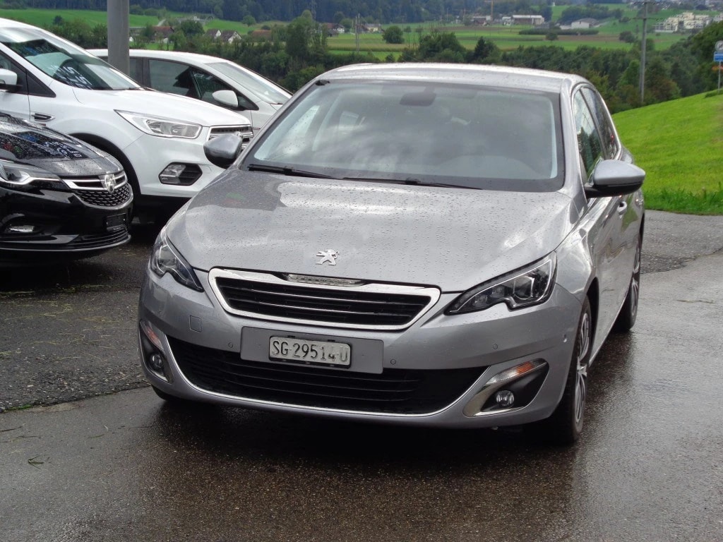 PEUGEOT 308 2.0 BlueHDI Allure