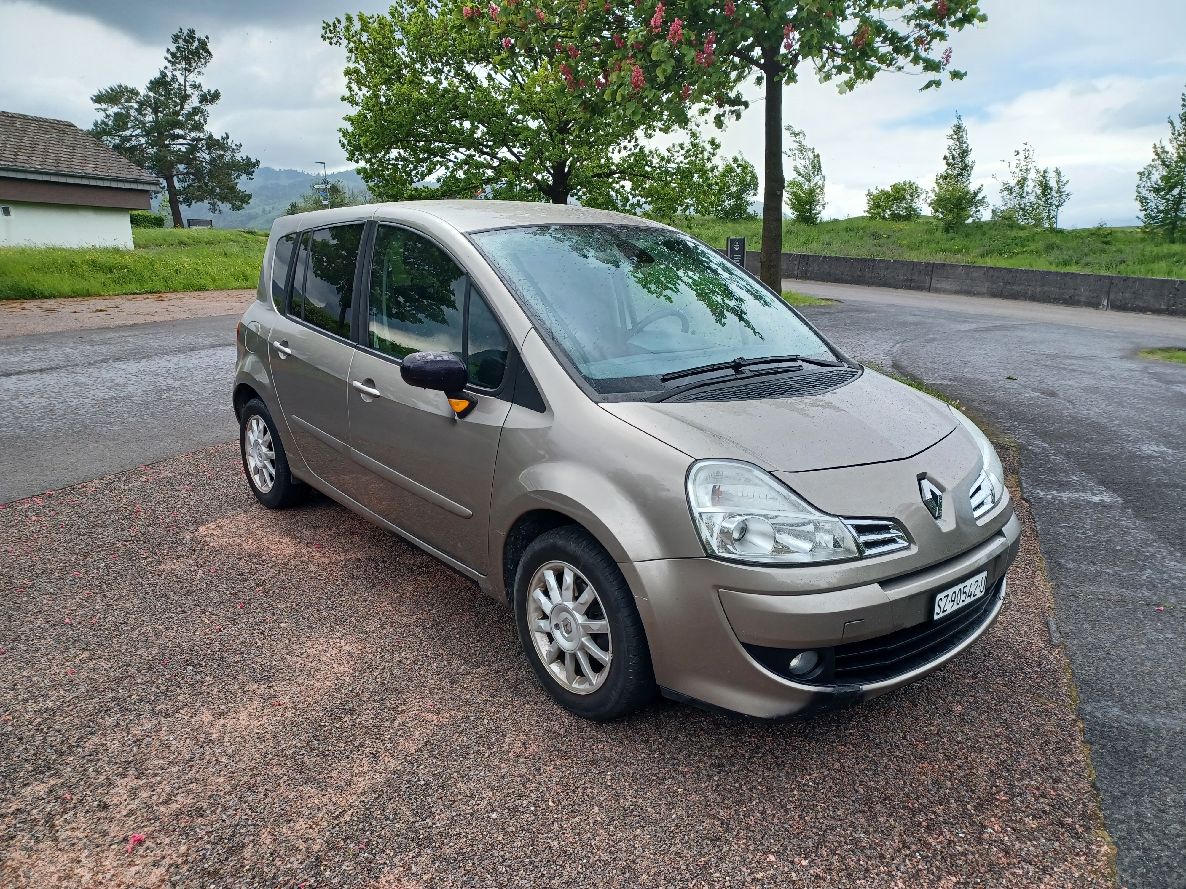 RENAULT Modus 1.6 16V Dynamique Automatic