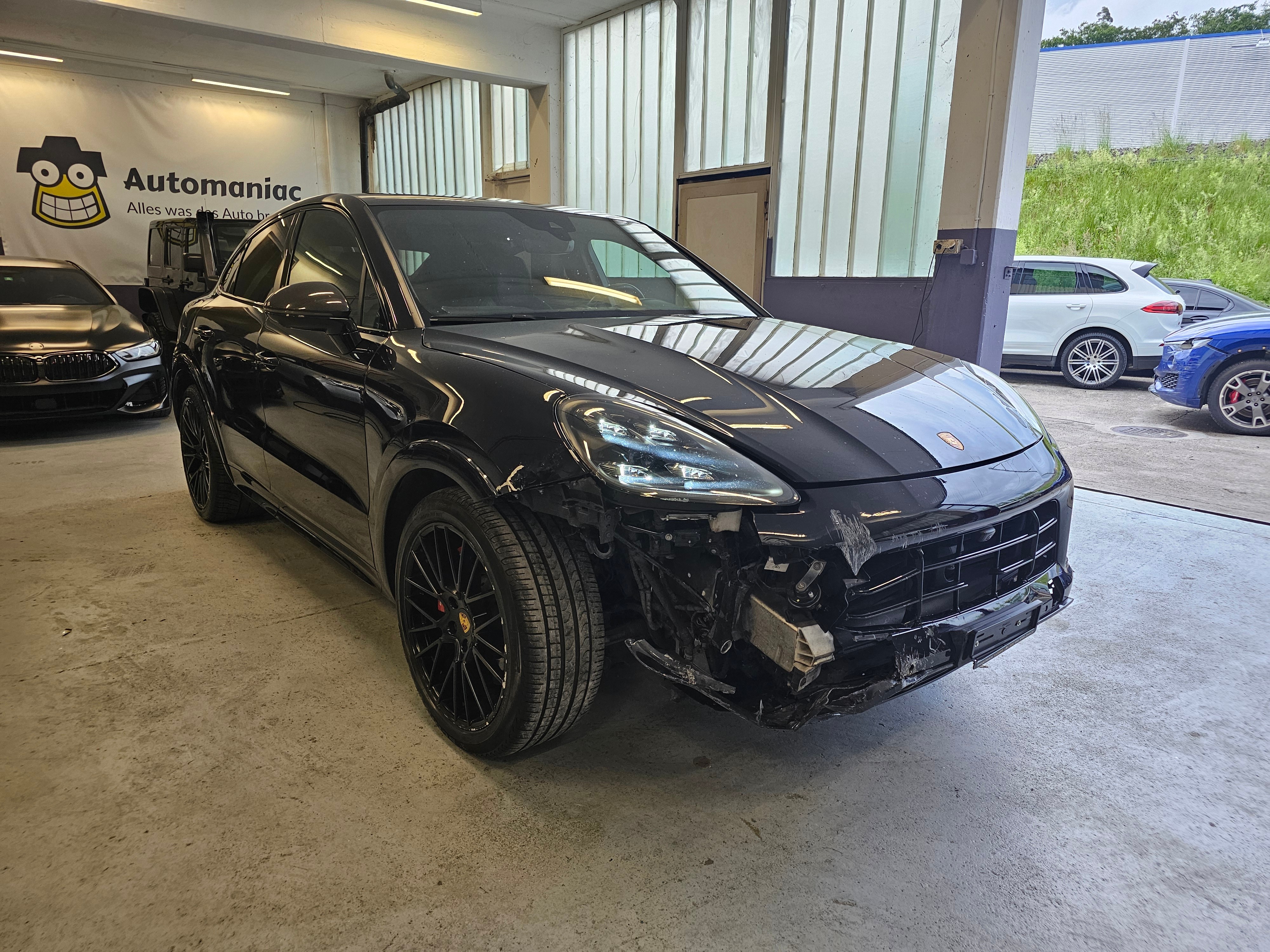 PORSCHE Cayenne GTS Coupé