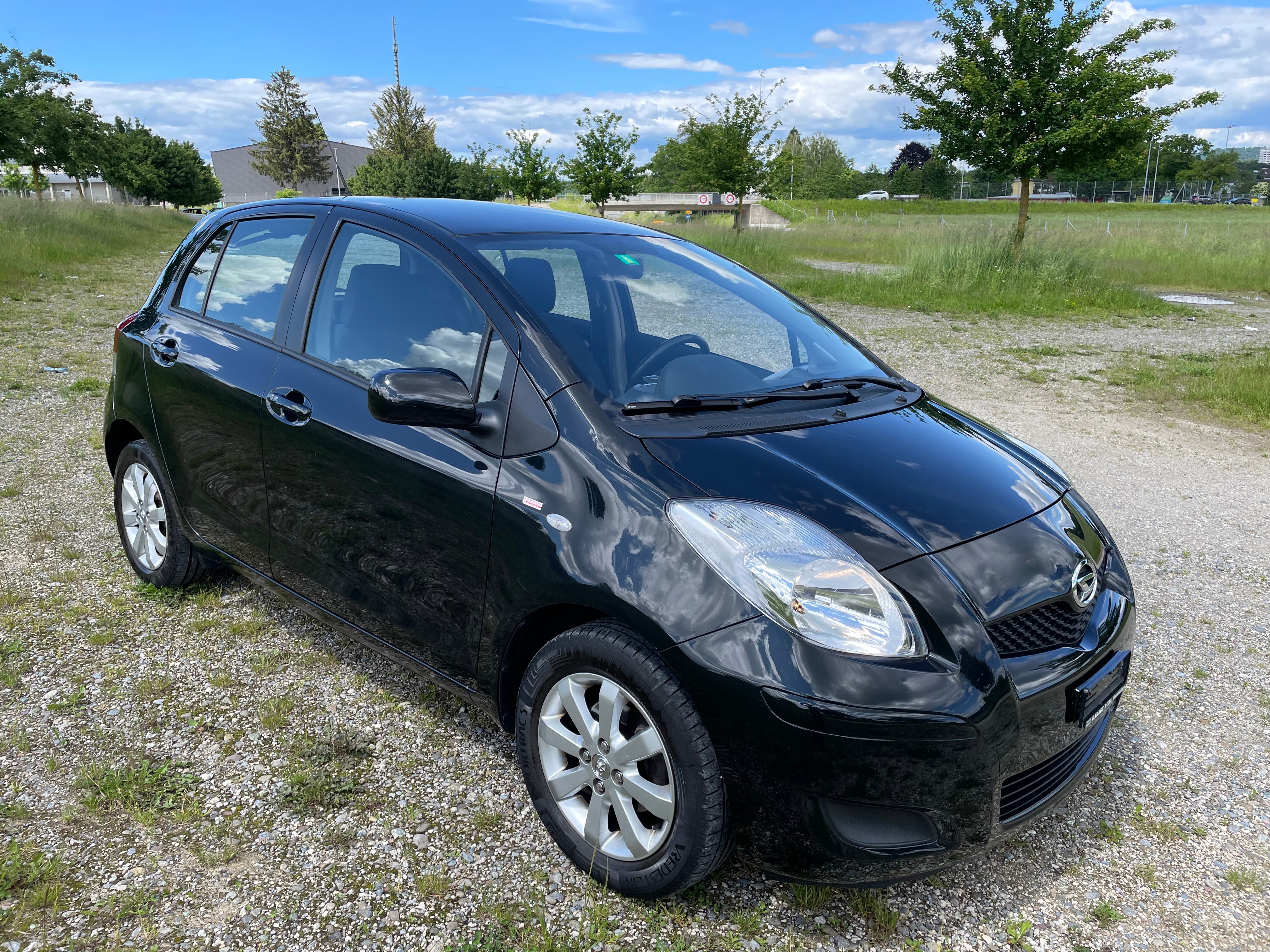 DAIHATSU Charade 1.3 16V SX