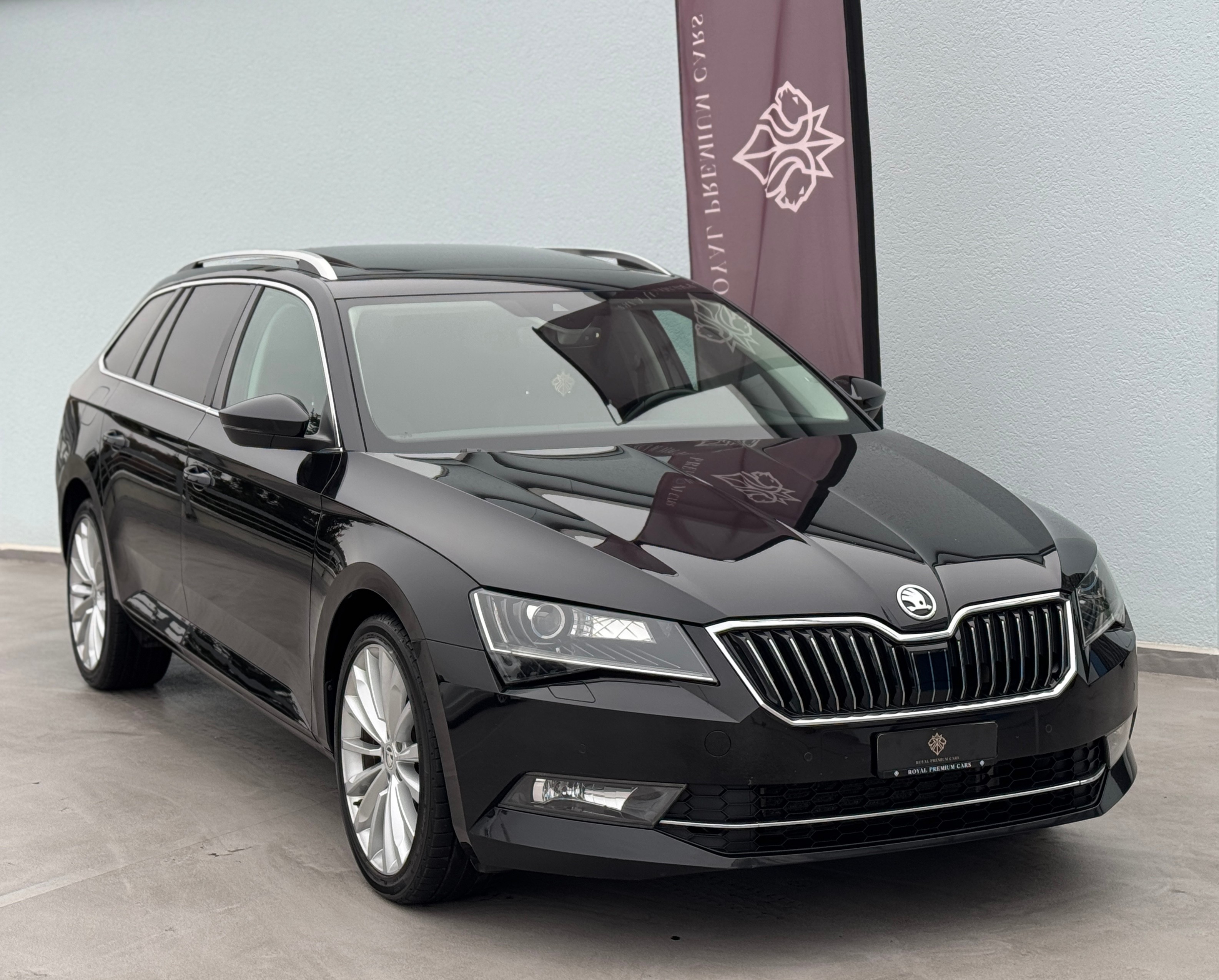 SKODA Superb Combi 2.0 TDi Sport Line 4x4 DSG