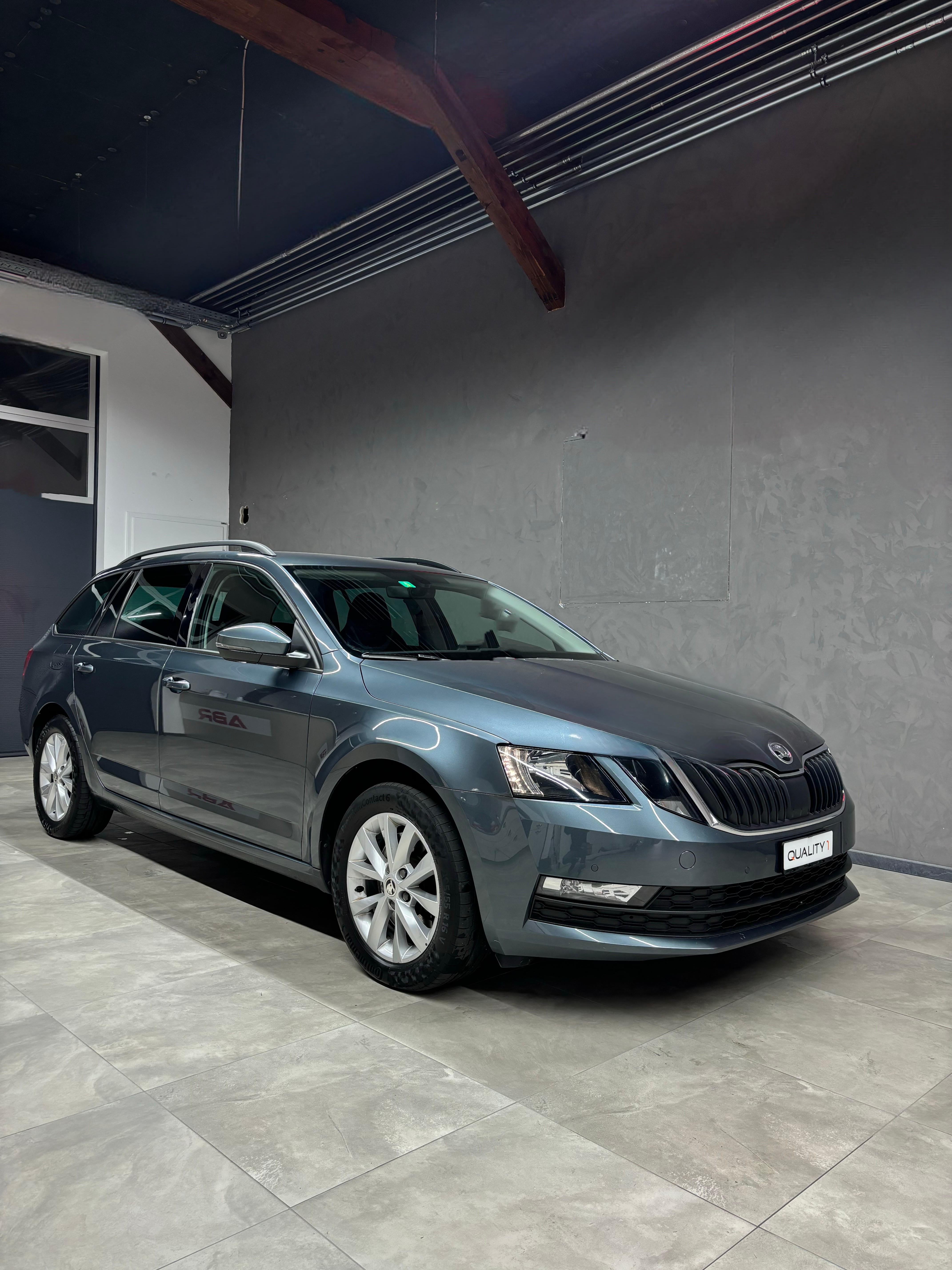 SKODA Octavia Combi 2.0 TSI Style DSG