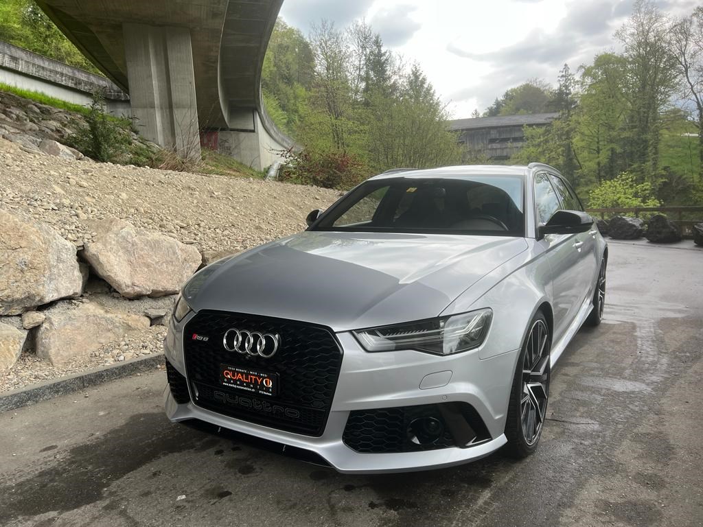 AUDI RS6 Avant 4.0 TFSI V8 performance quattro