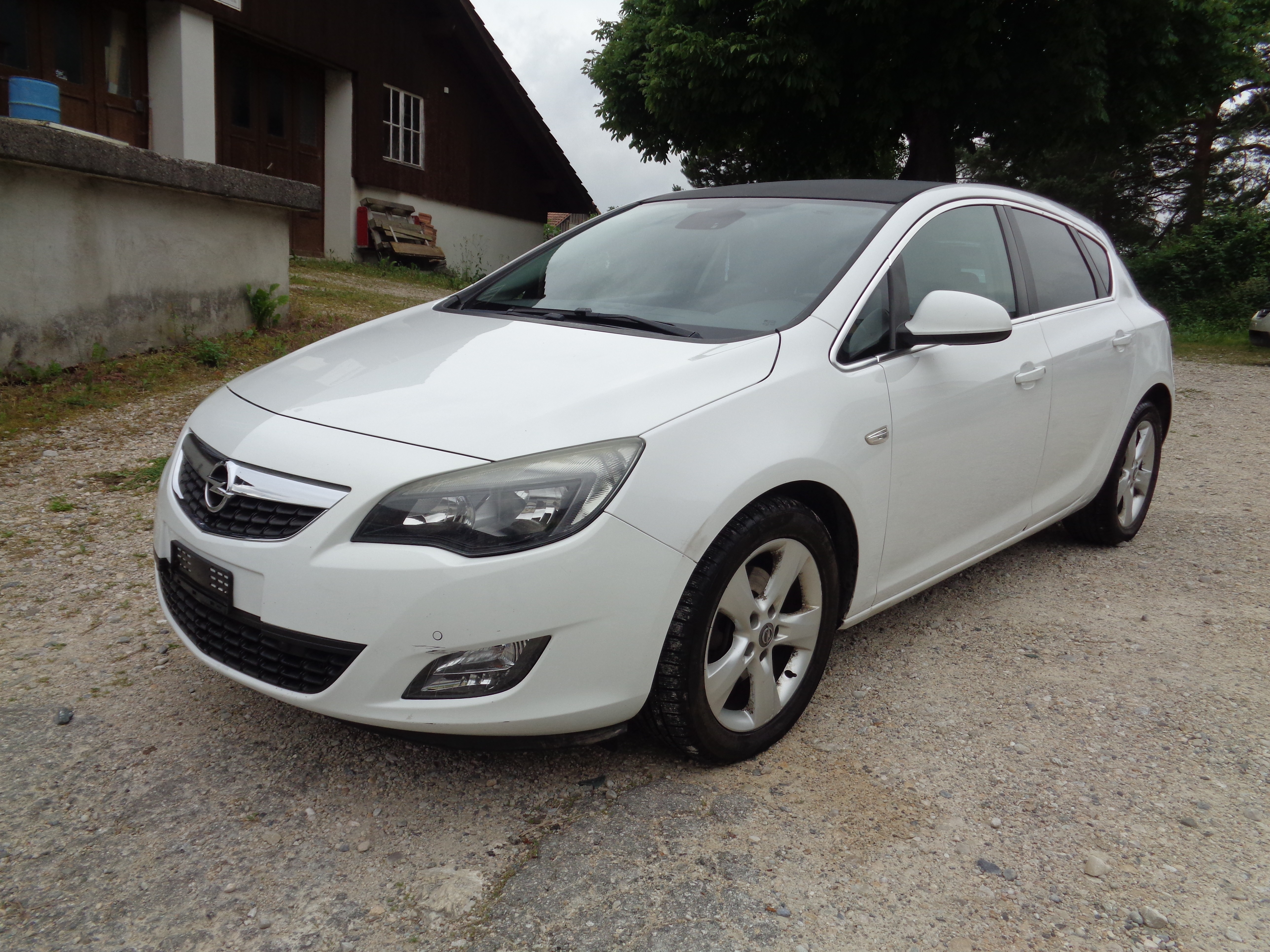 OPEL Astra 1.6i 16V Turbo Sport