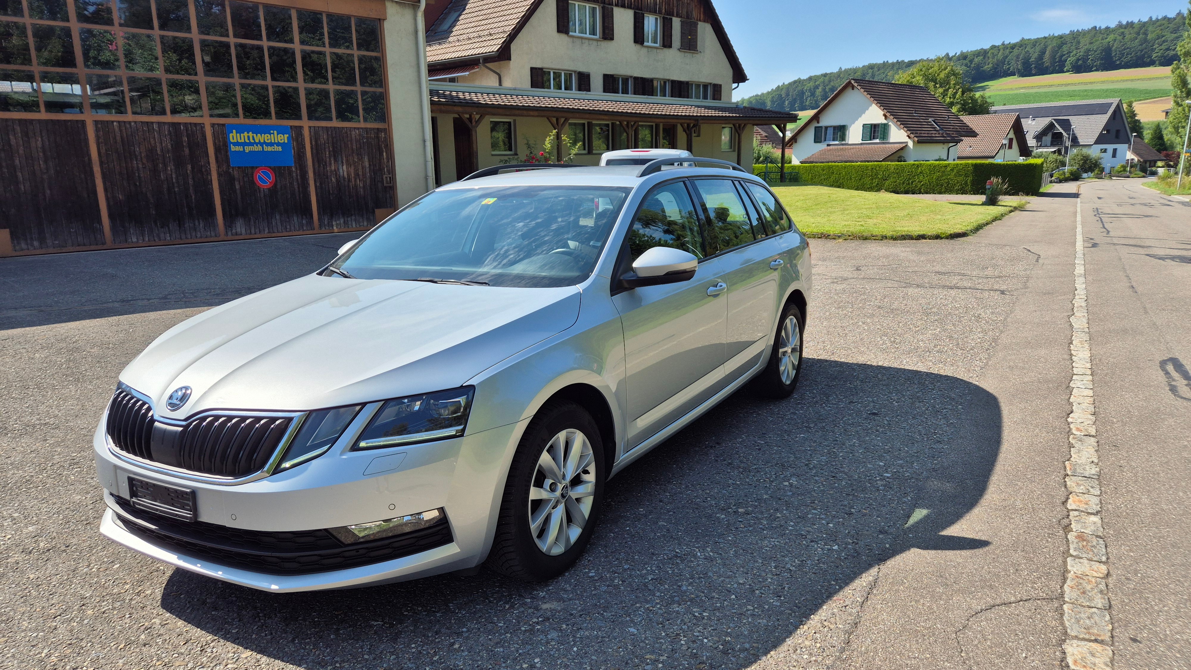 SKODA Octavia Combi 2.0 TDI Ambition 4x4 DSG