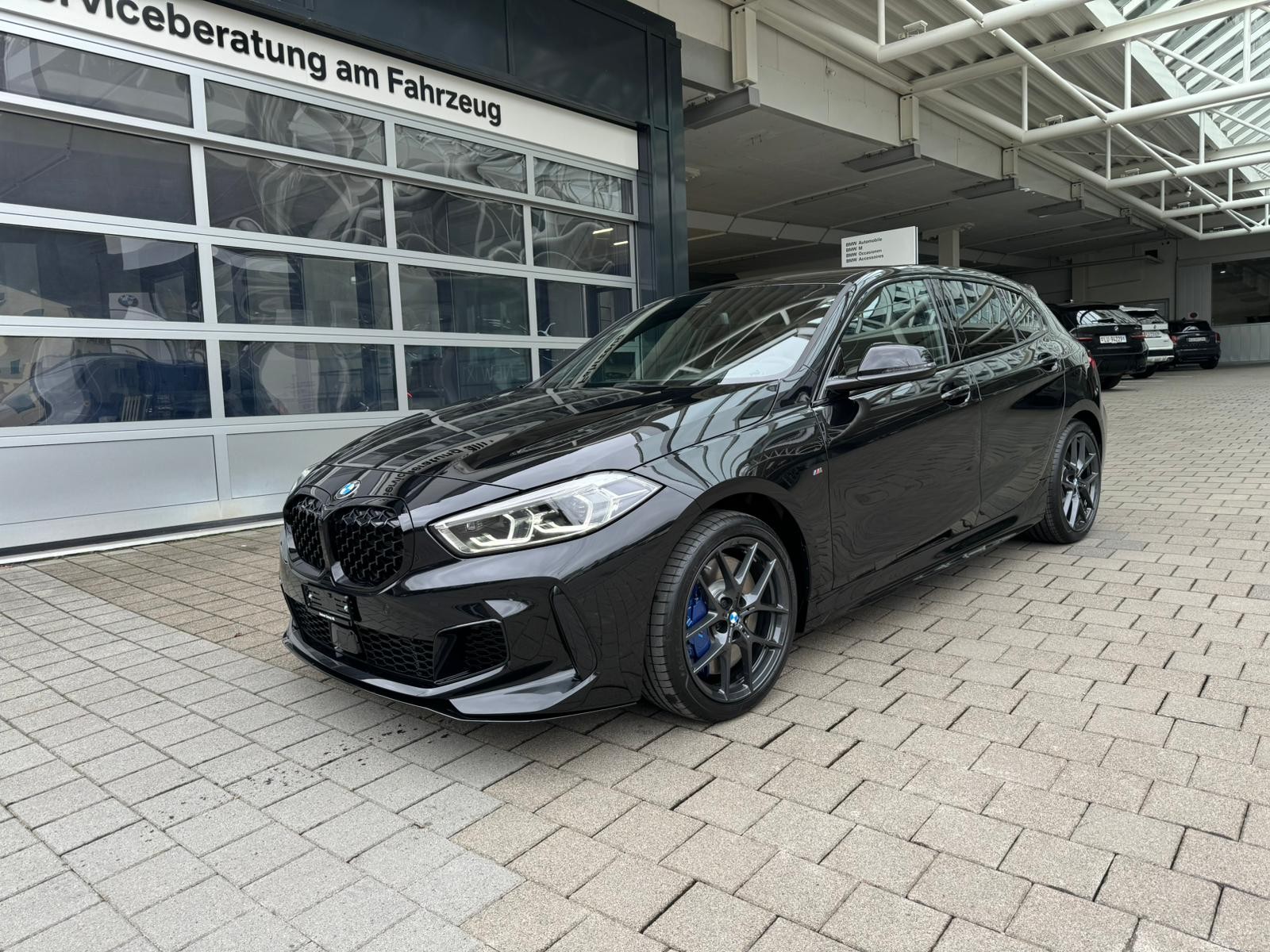 BMW M135i xDrive Steptronic