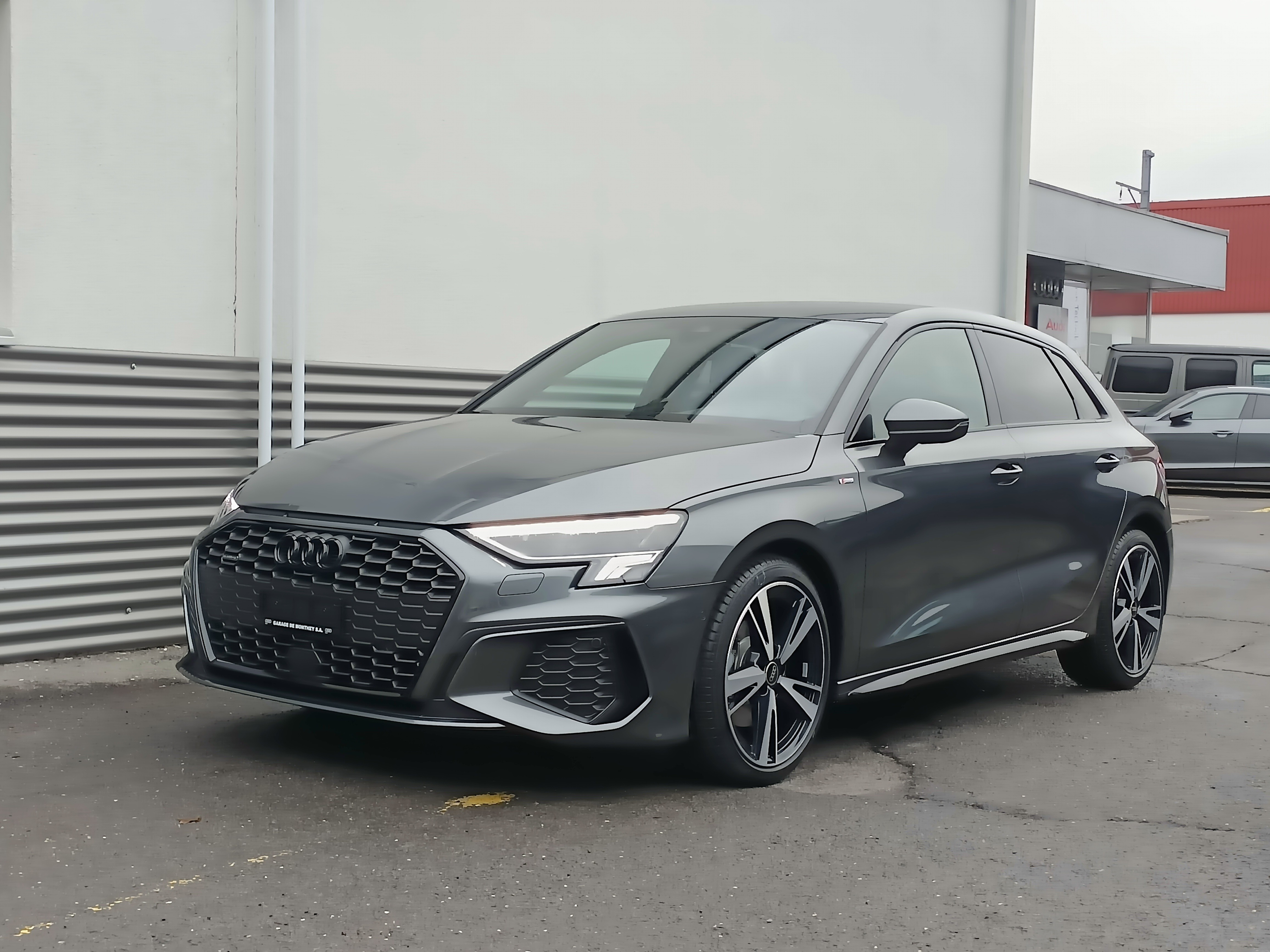 AUDI A3 Sportback 40 TFSI S line quattro