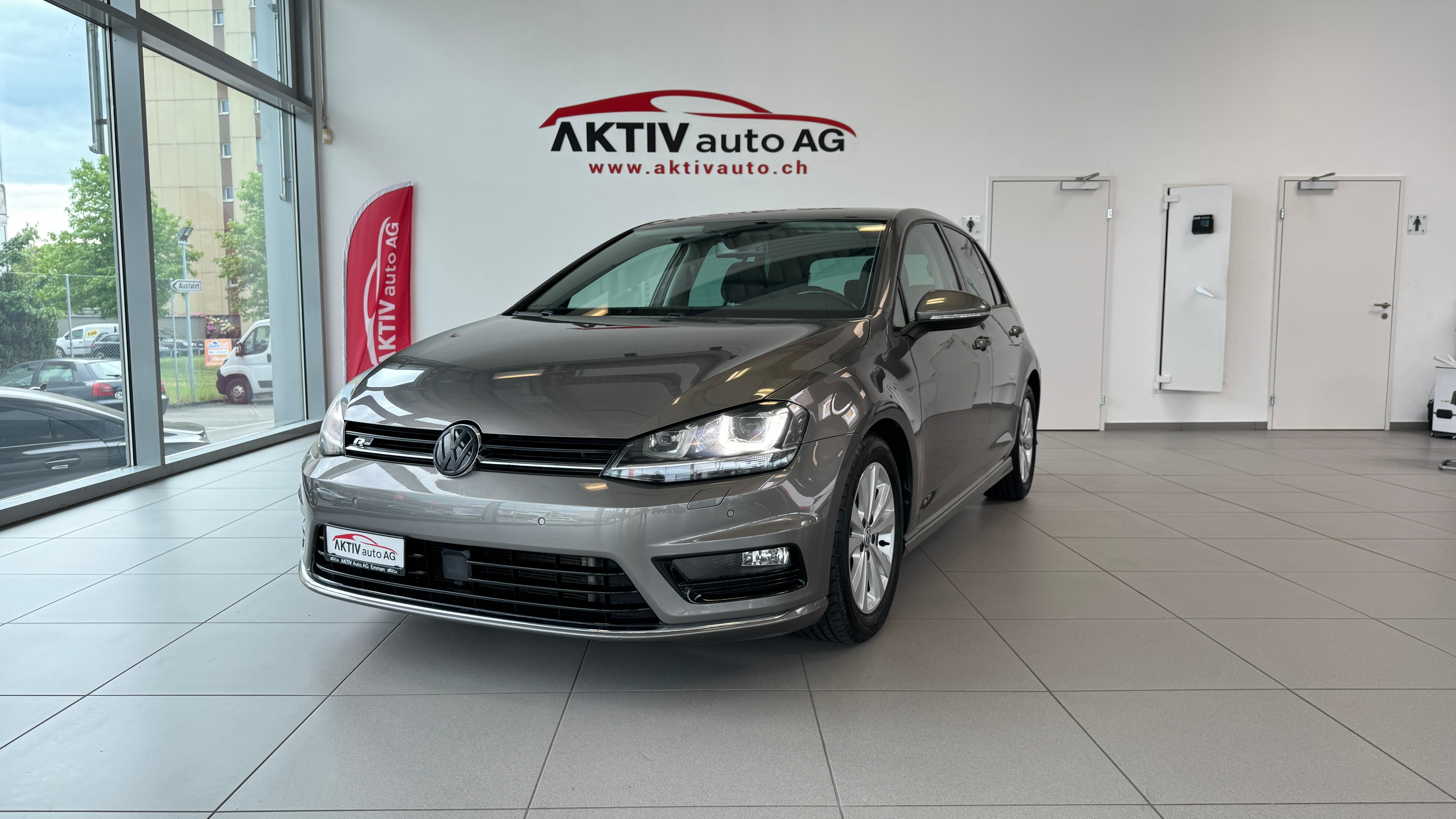 VW Golf 1.4 TSI R-Line Design DSG