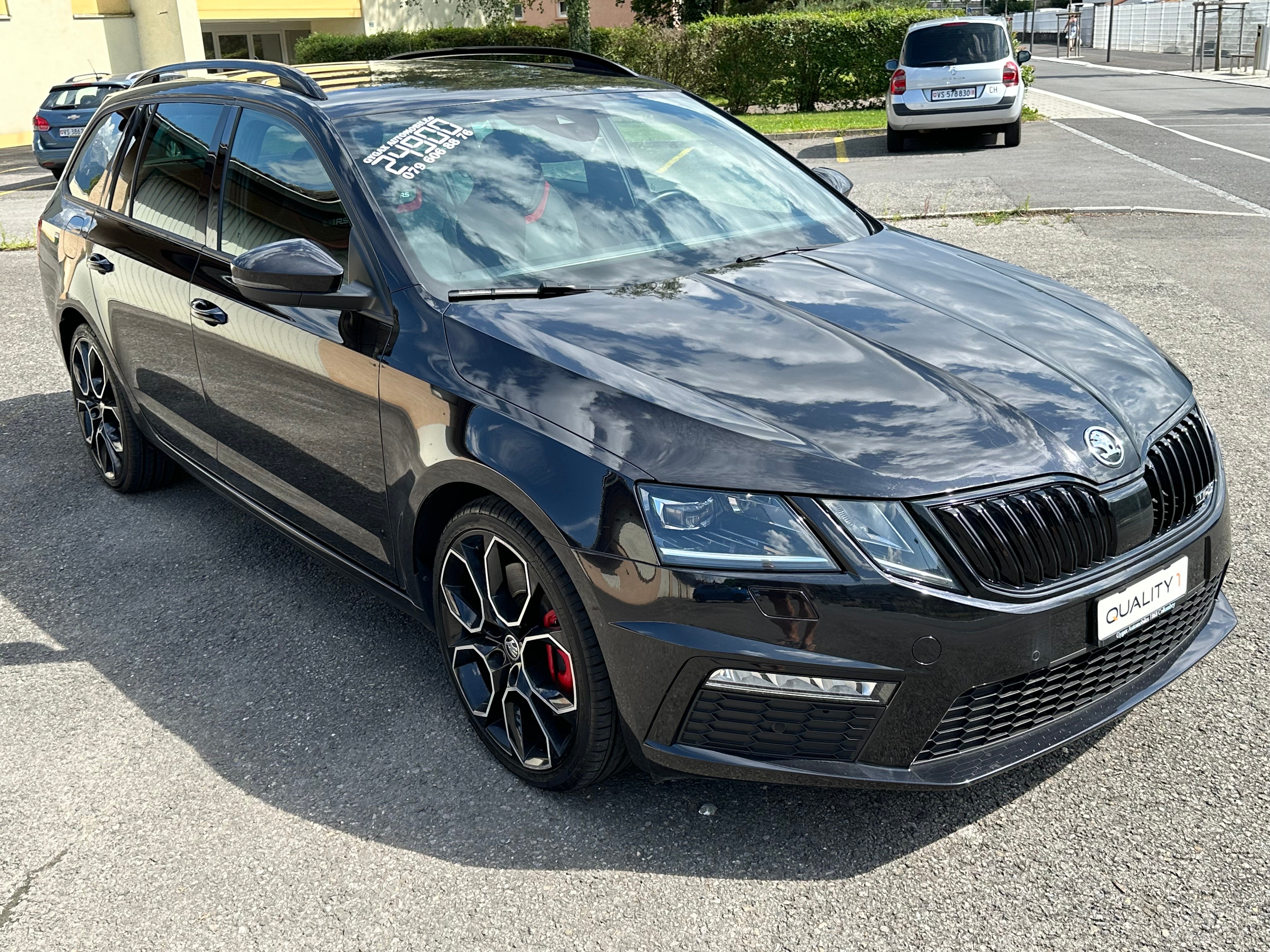 SKODA Octavia Combi 2.0 TSI RS Final Edition DSG