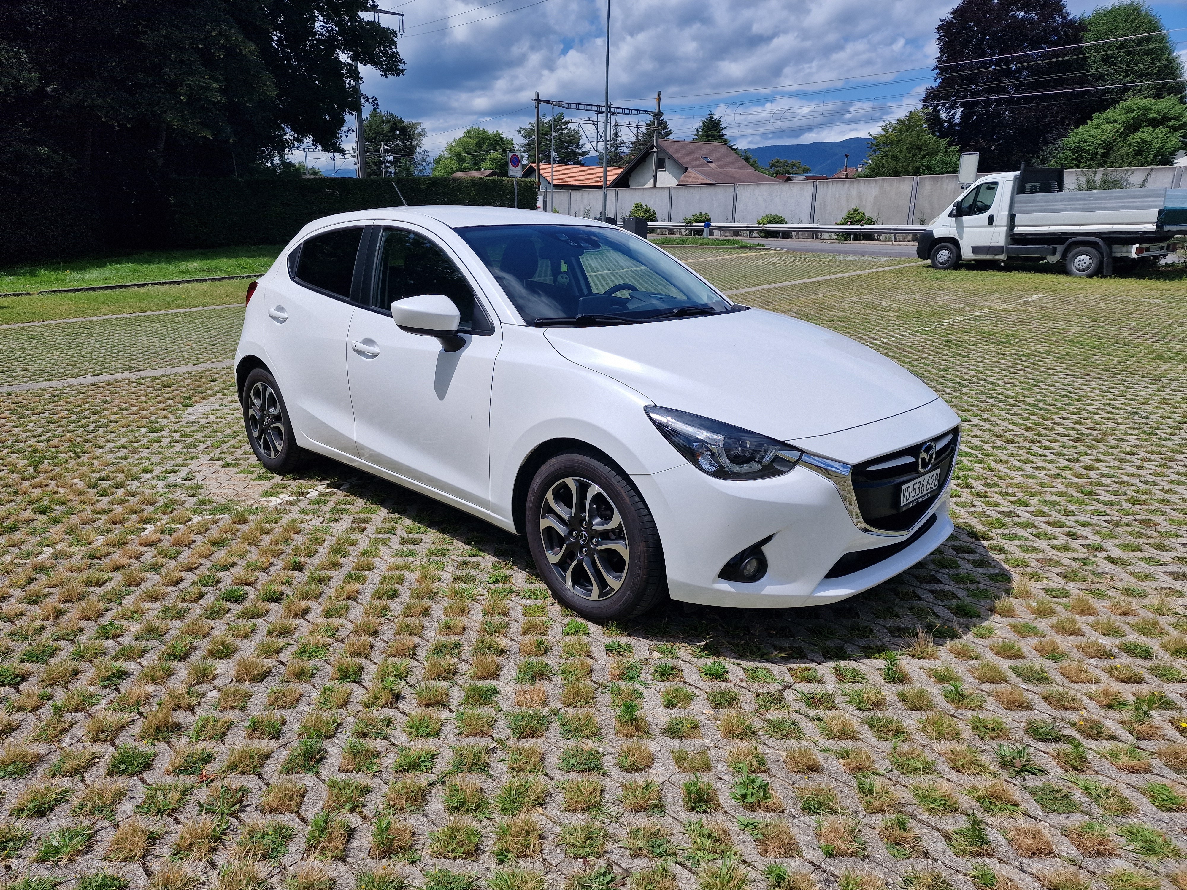 MAZDA 2 1.5i 16V Skyactiv-G Revolution