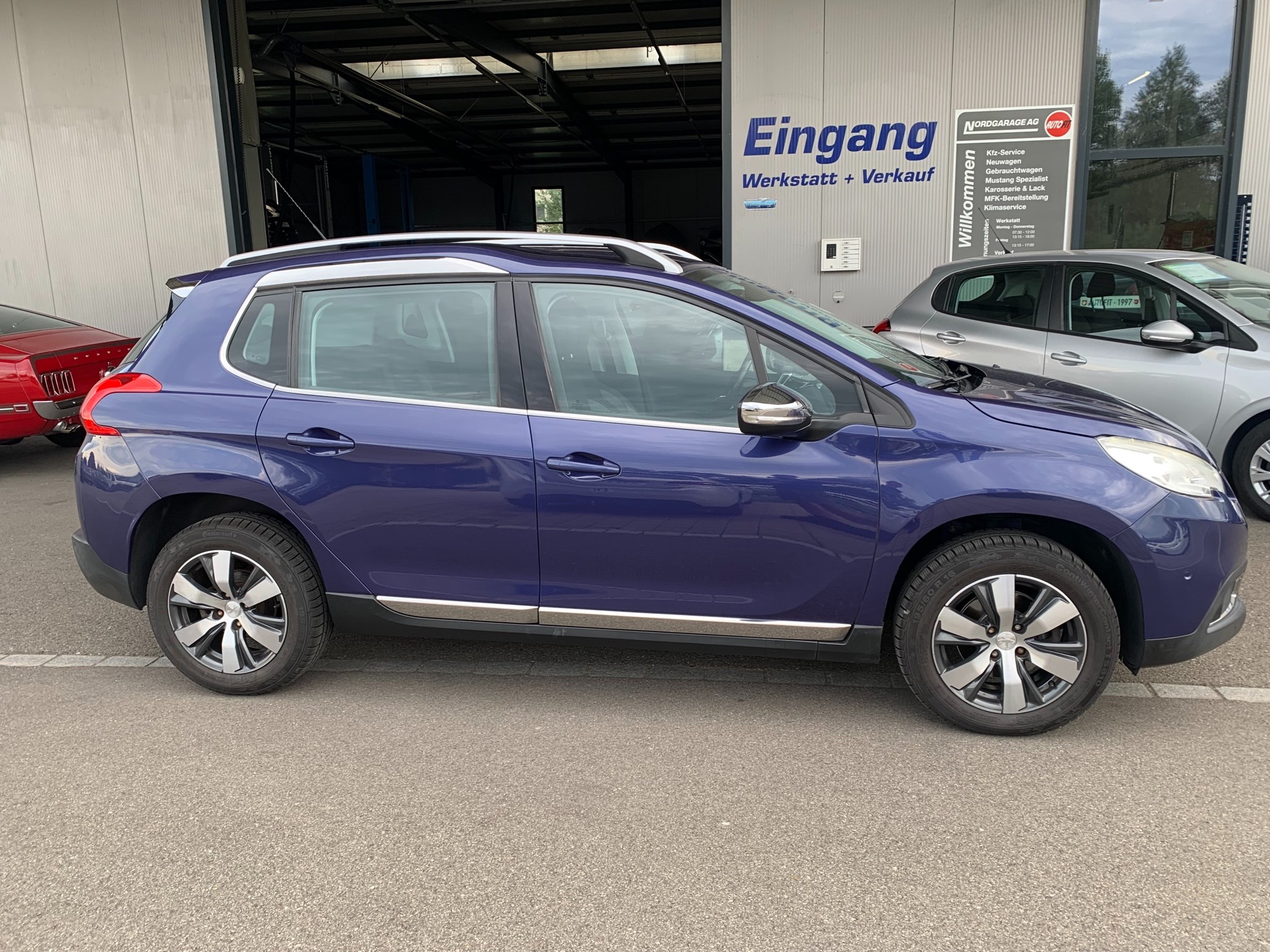 PEUGEOT 2008 1.2 PureTech 110 Allure S/S