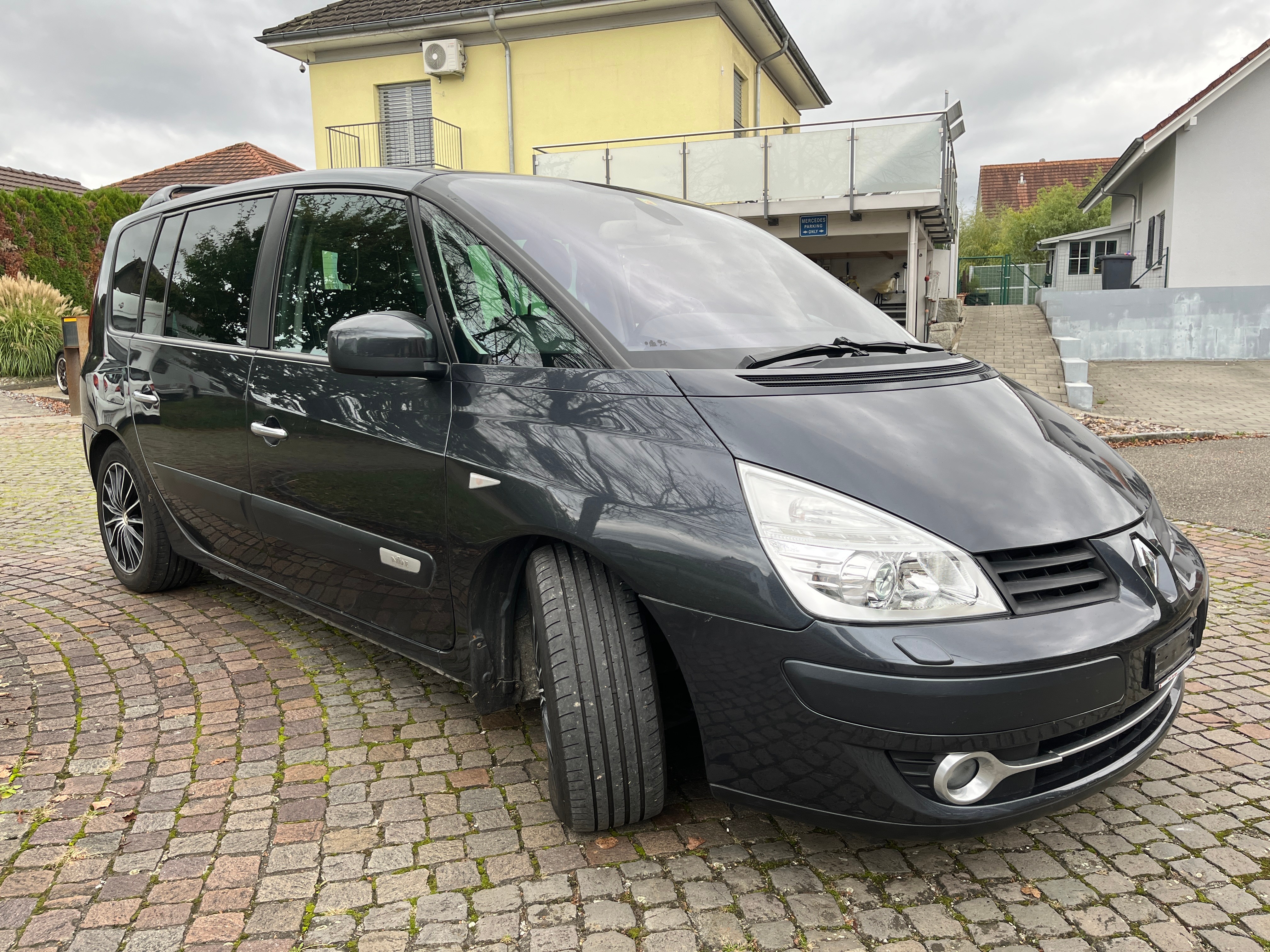 RENAULT Espace 2.0 Turbo Initiale, 7 Sitze, Anhänger-Kupplung