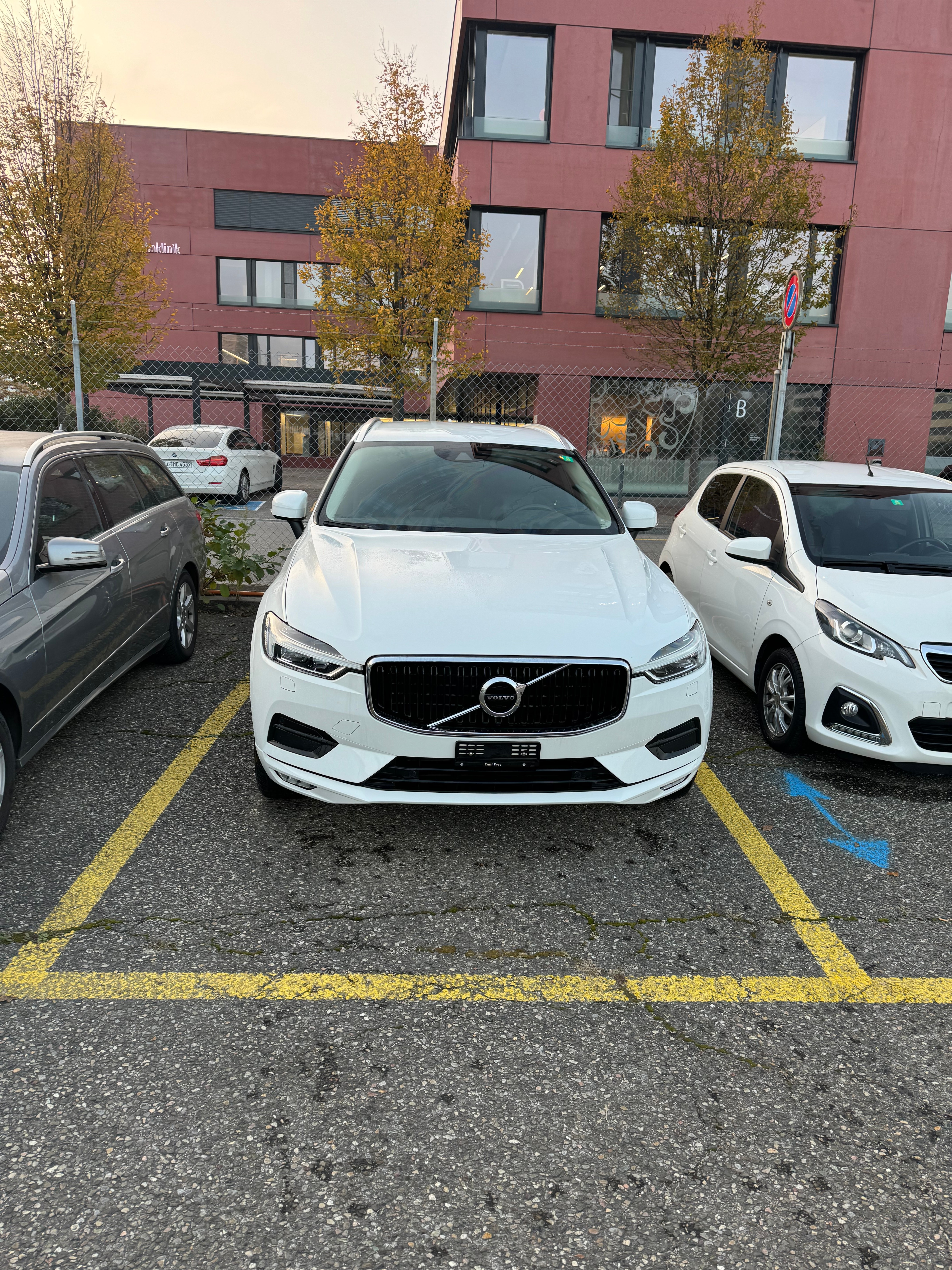 VOLVO XC60 D4 AWD R-Design Geartronic