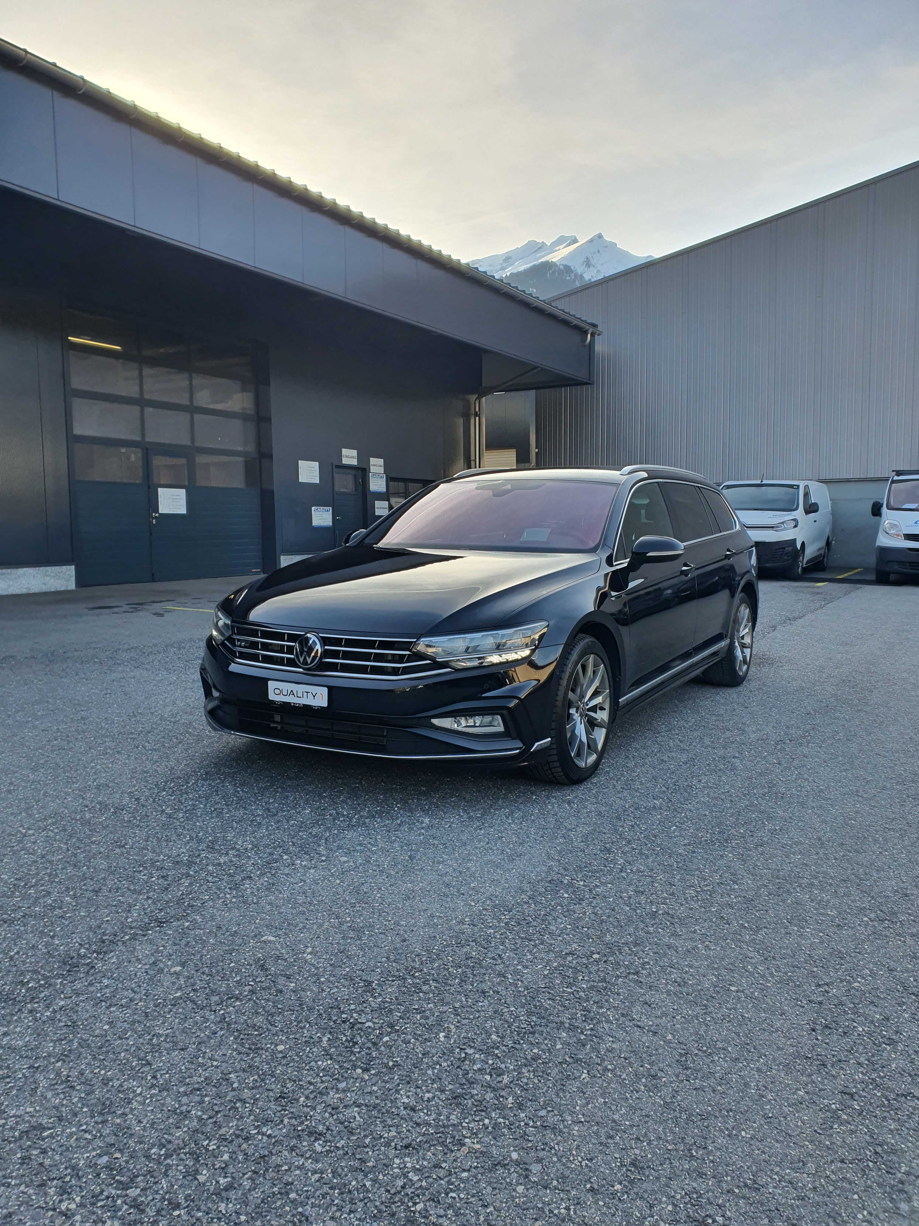 VW PASSAT R-Line 2.0 TDI DSG 4Motion