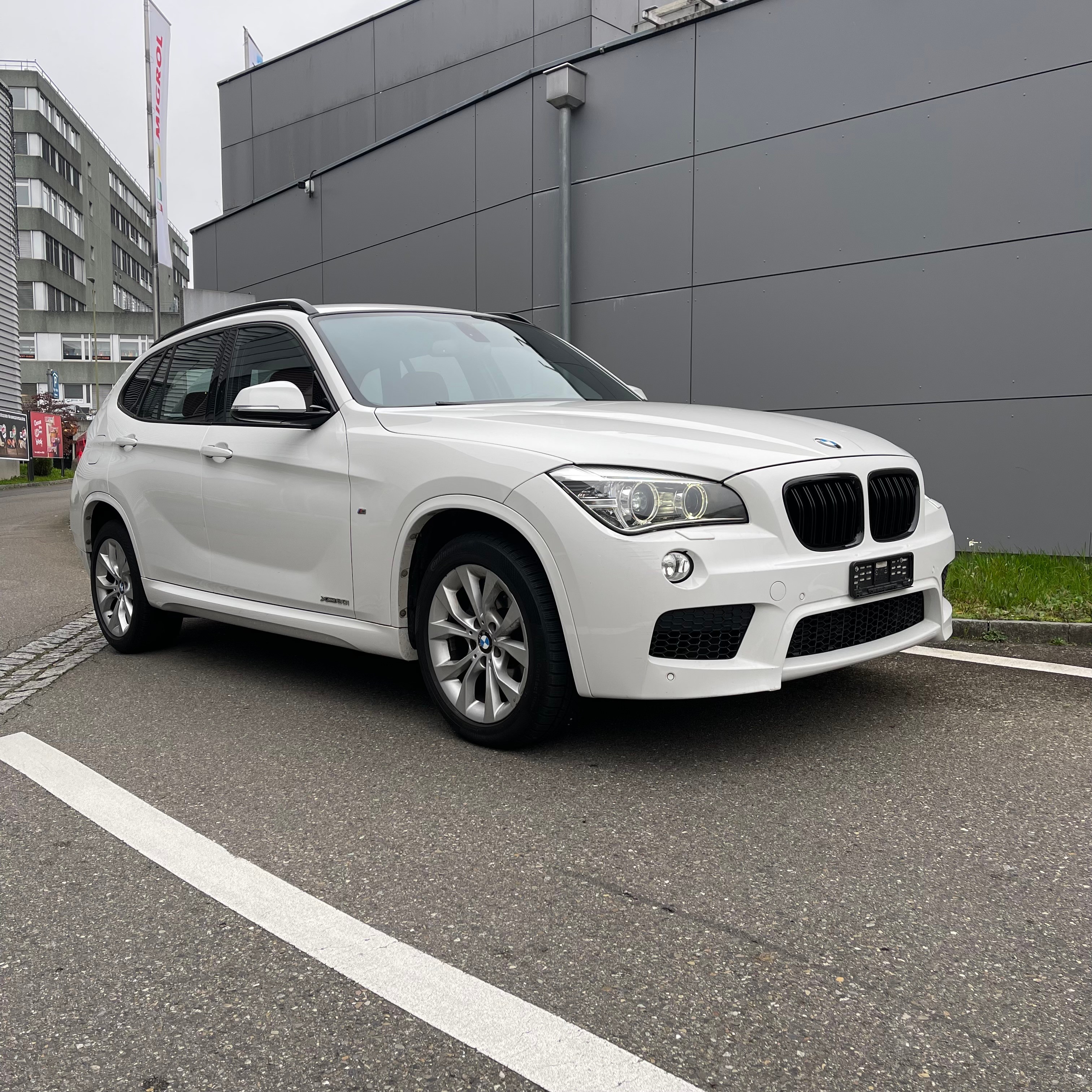 BMW X1 xDrive 20i Sport Line Steptronic