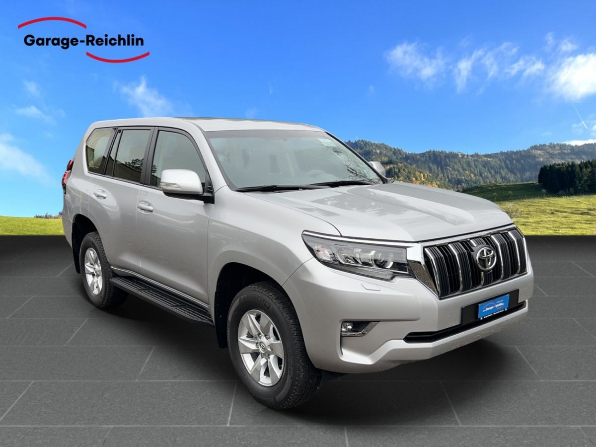 TOYOTA Land Cruiser 2.8 D 204 Comfort