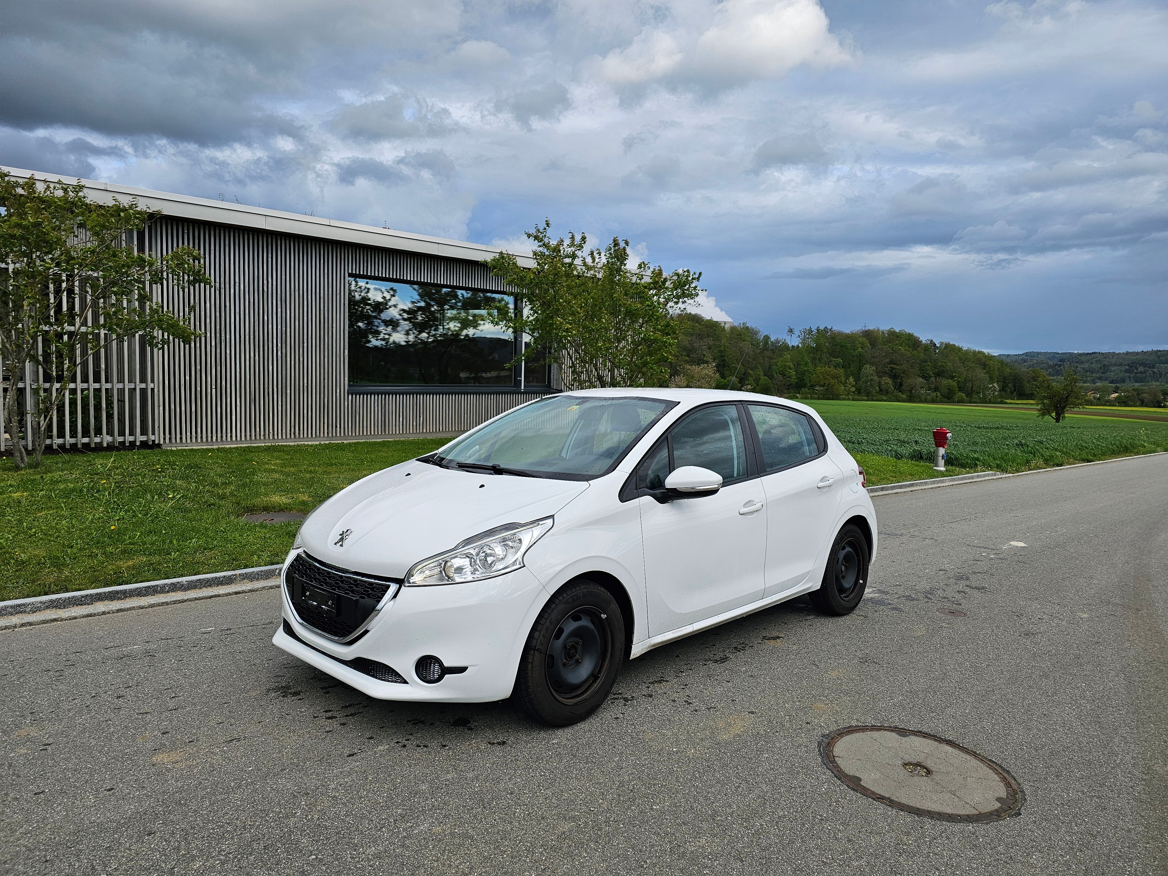 PEUGEOT 208 1.2 VTI Active