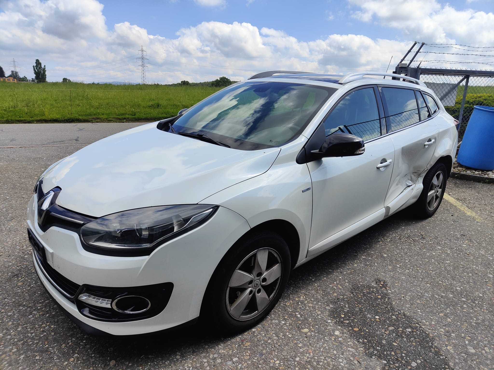 RENAULT Mégane Grandtour 1.2 16V Turbo Limited EDC