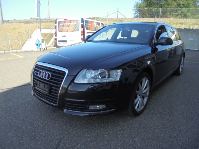 AUDI A6 Avant 3.0 TFSI quattro tiptronic