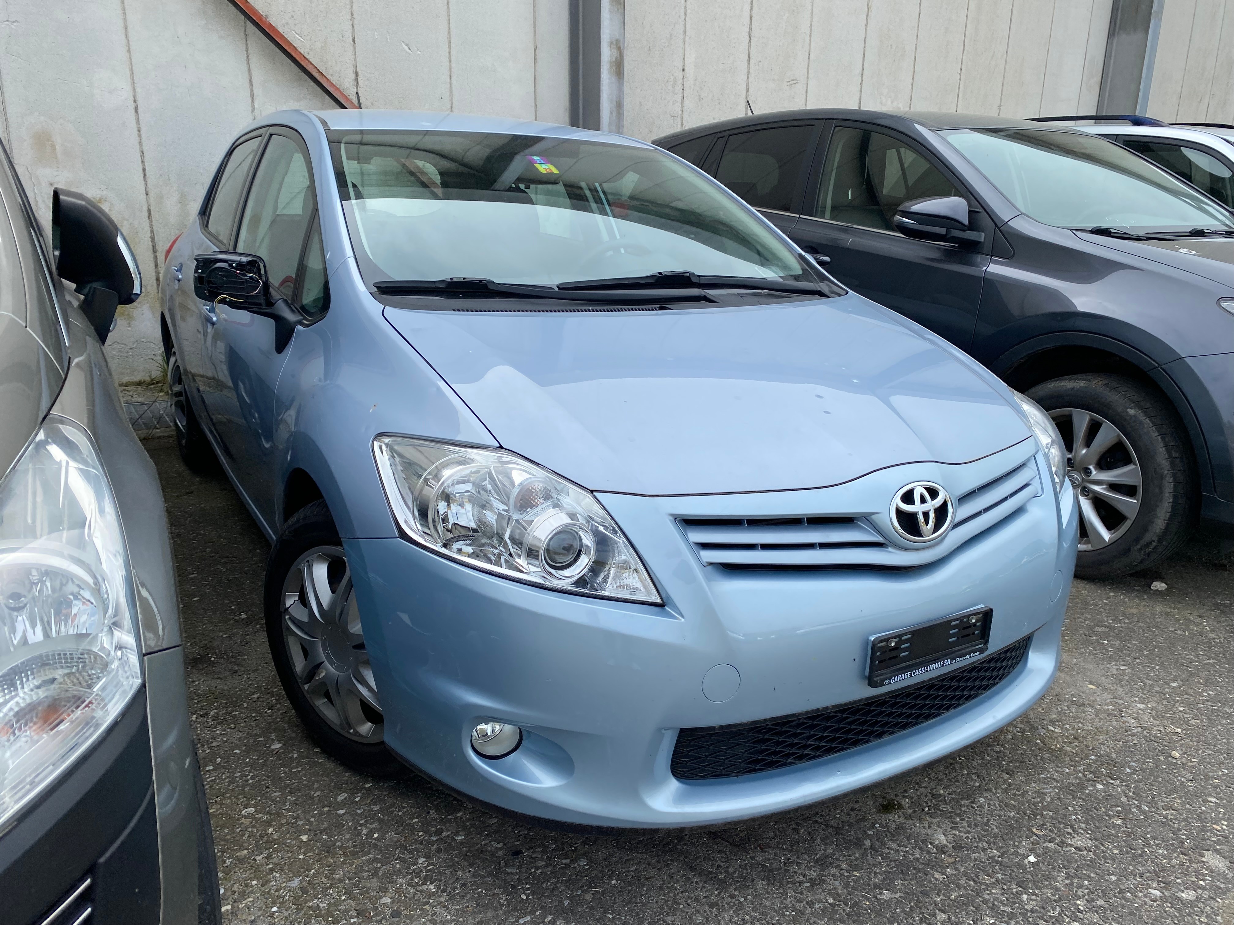 TOYOTA Auris 1.6 Linea Luna