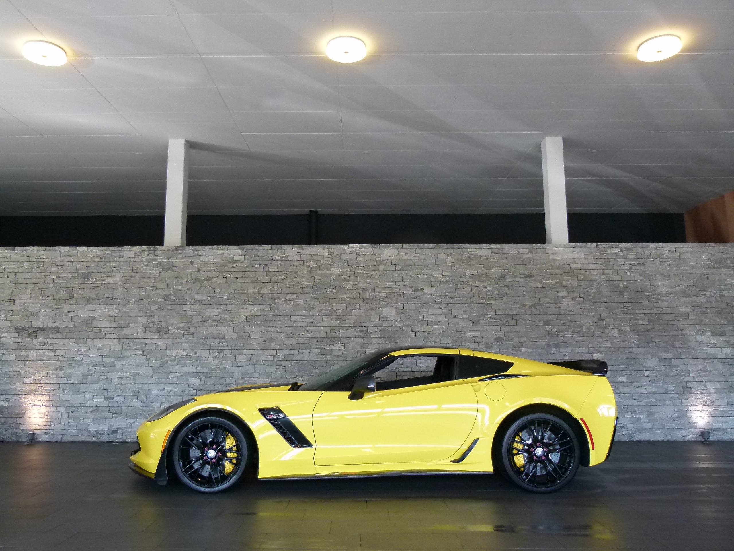 CHEVROLET Corvette Coupé Z06 3LZ im C7-R Look