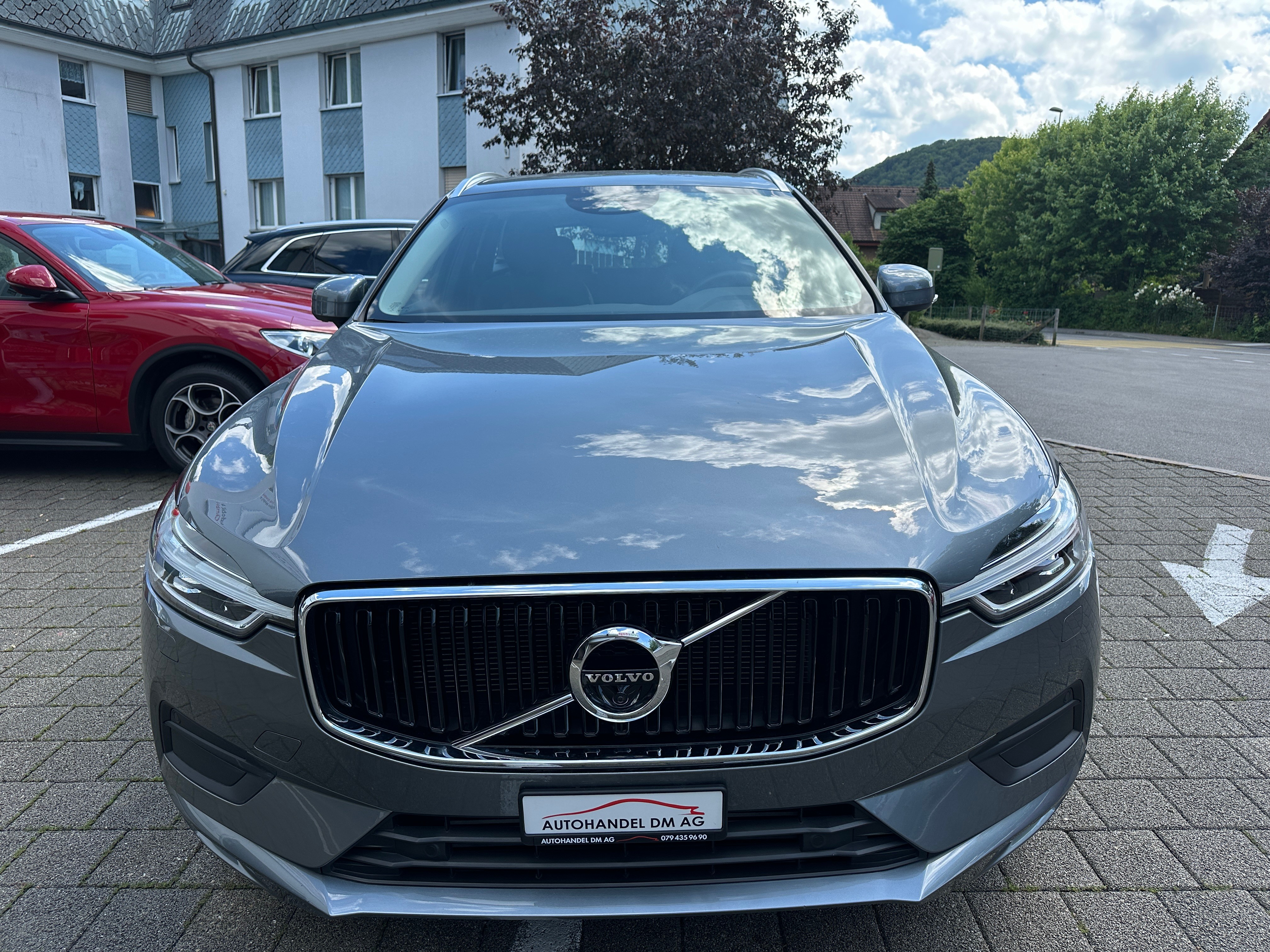 VOLVO XC60 T5 AWD Momentum Geartronic