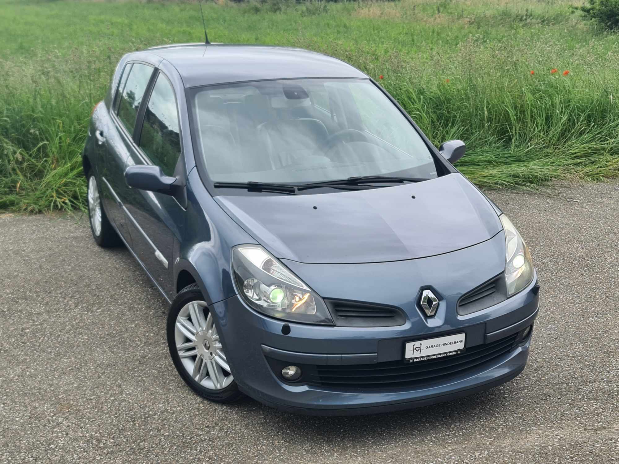 RENAULT Clio 1.6 16V Privilège